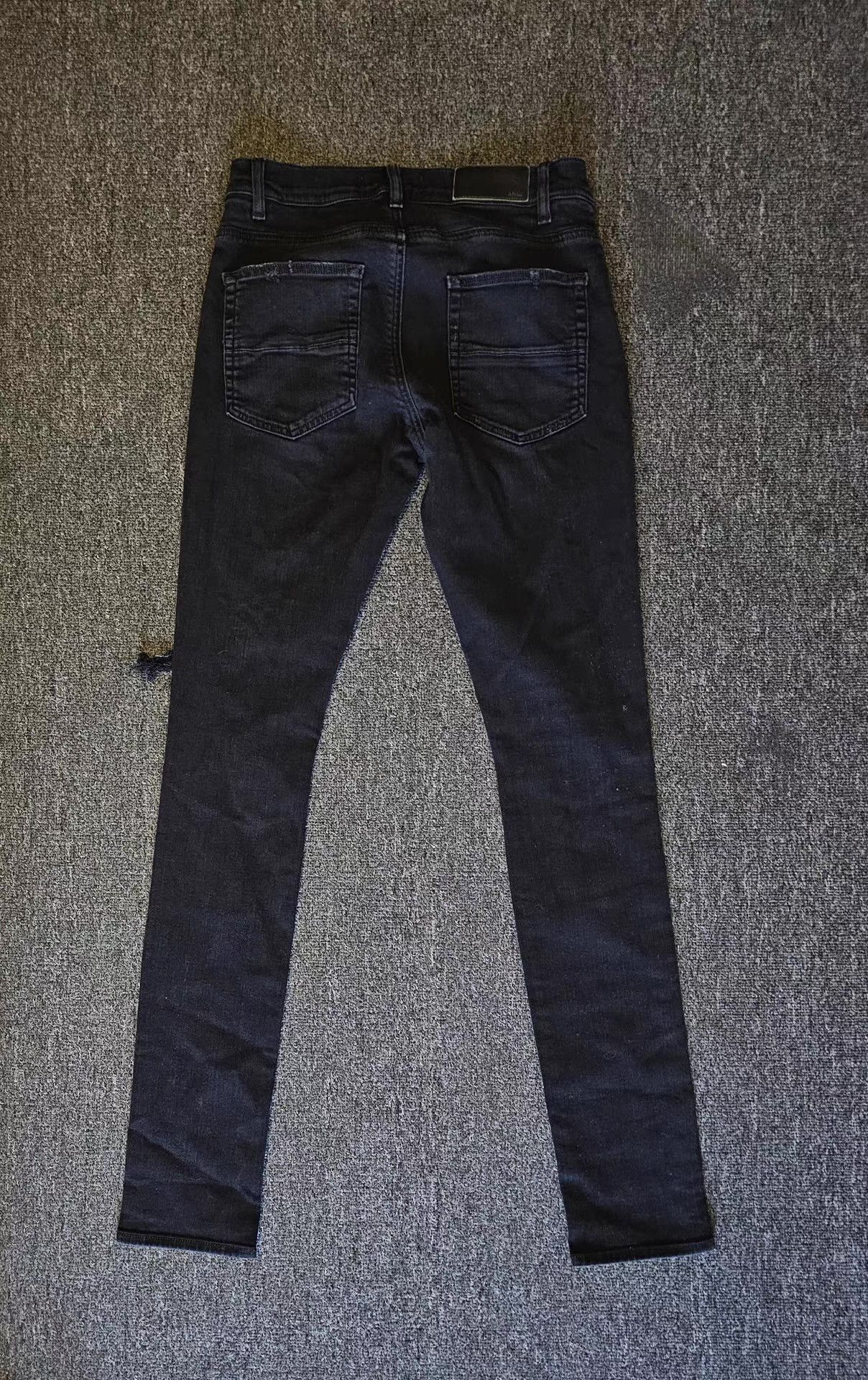 Amiri Amiri Single Knee Distressed Jeans Size US 32 / EU 48 - 3 Thumbnail
