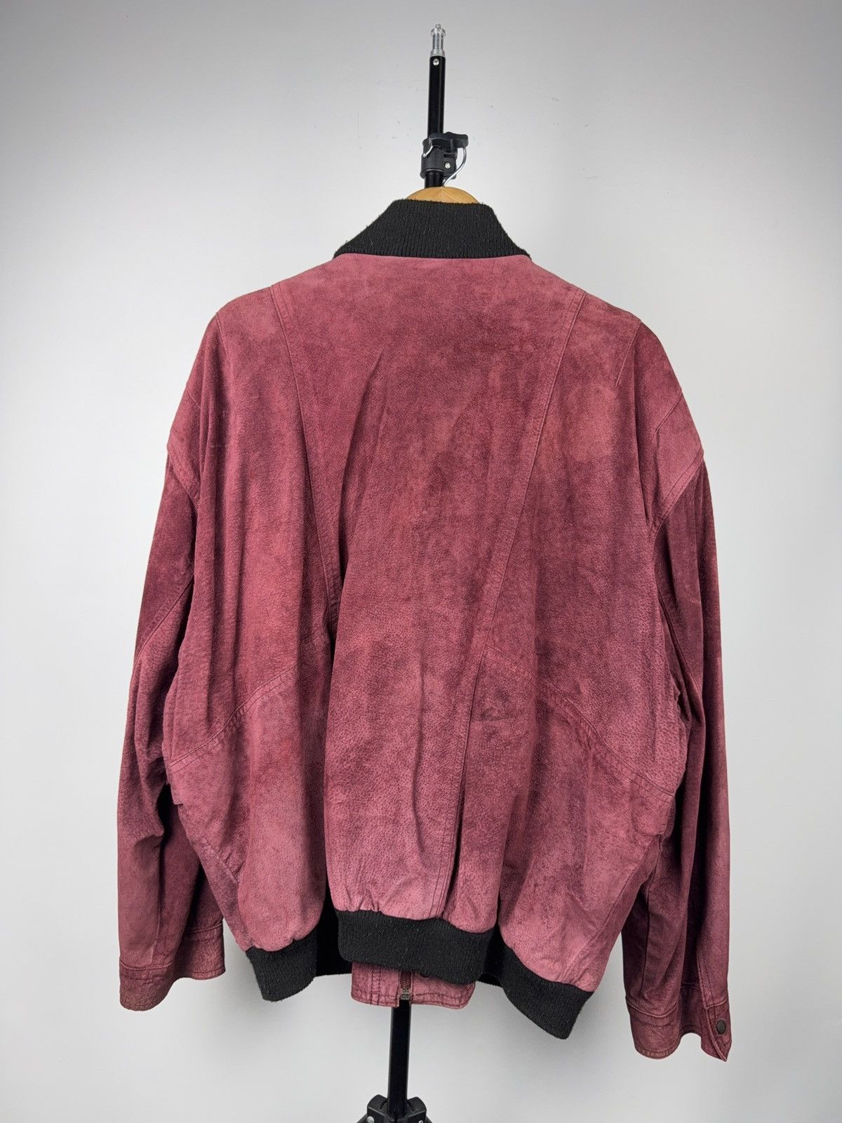 Japanese Brand Vintage 90s Retro Oversized Burgundy Suede Leather Bomber Size US L / EU 52-54 / 3 - 8 Thumbnail