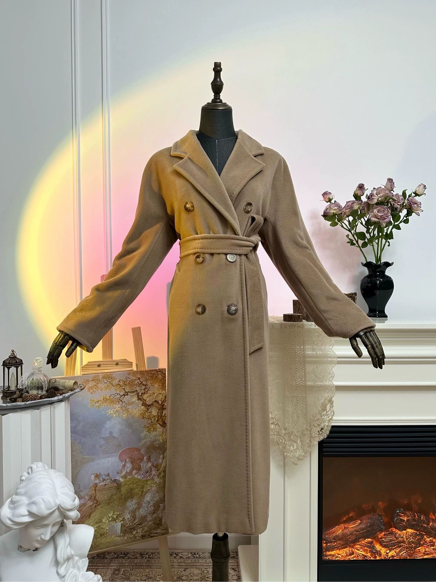 Max Mara MaxMara 101801 Oversized Double-Breasted Cashmere Coat Women's Camel Size S / US 4 / IT 40 - 1 Thumbnail