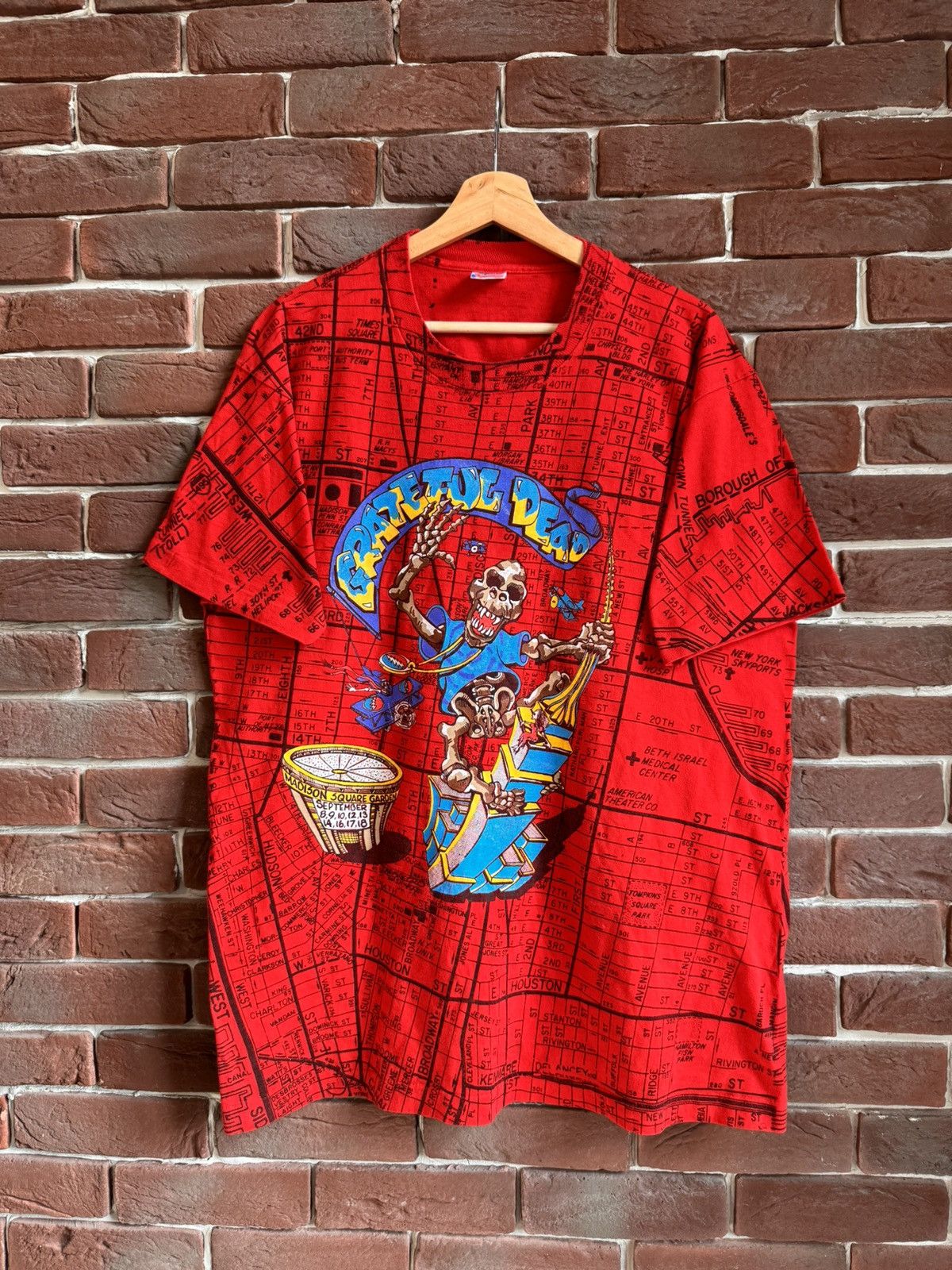 Band Tees Vintage Grateful Dead 90s Square Garden King KONG Band Tee Size US XL / EU 56 / 4 - 1 Thumbnail