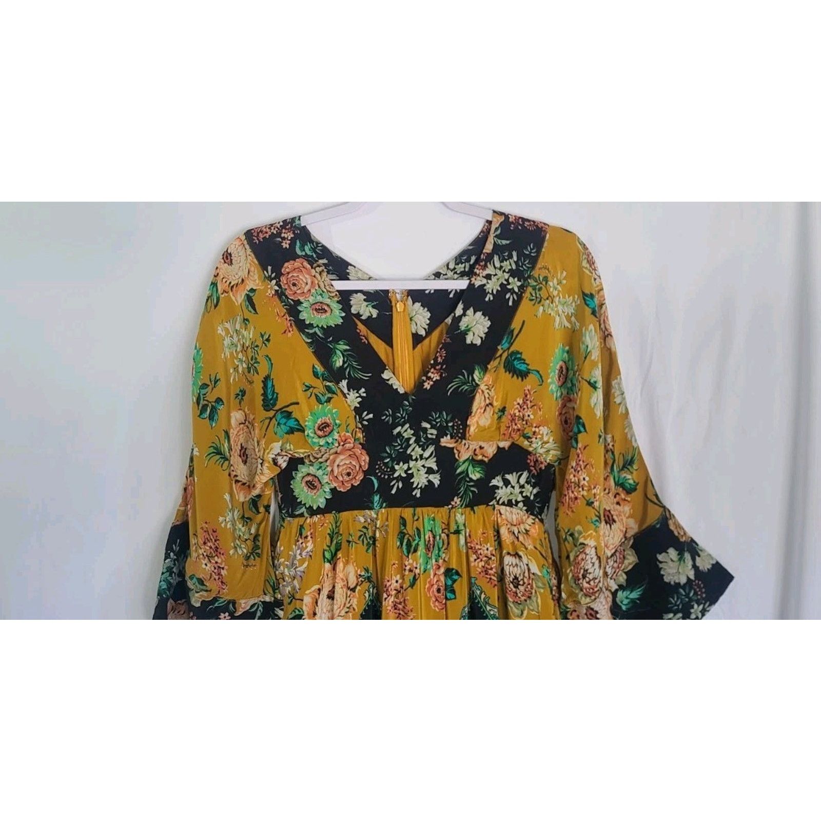Anthropologie Anthropologie Floral Multicolor V-Neck Maxi Dress 00P Size XXS / US 00 / IT 34 - 4 Thumbnail