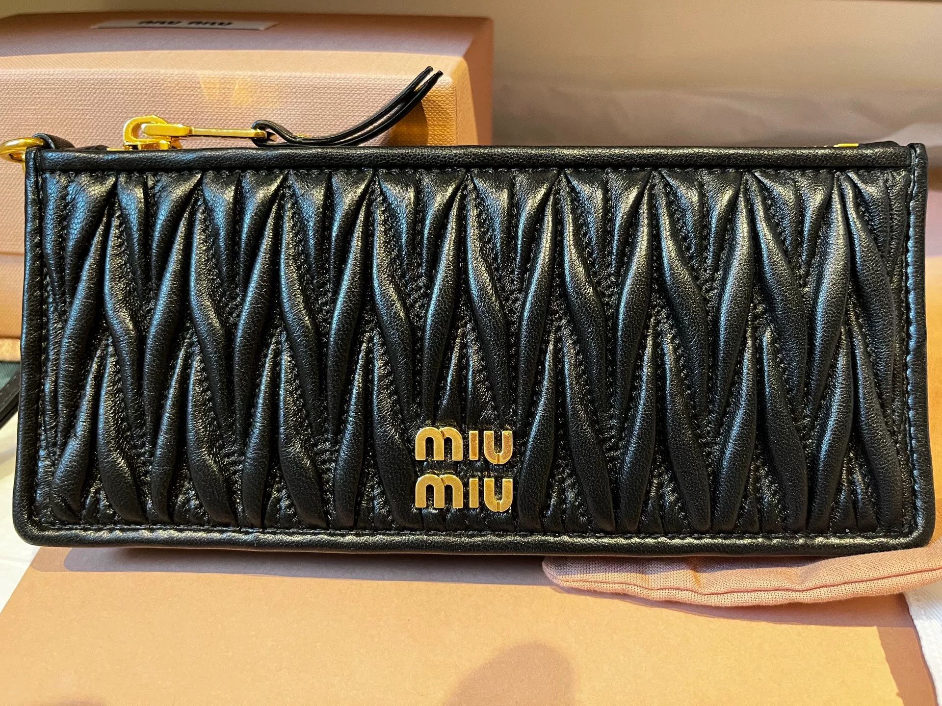 Miu Miu Miu Miu Quilted Leather Handbag Size ONE SIZE - 1 Thumbnail