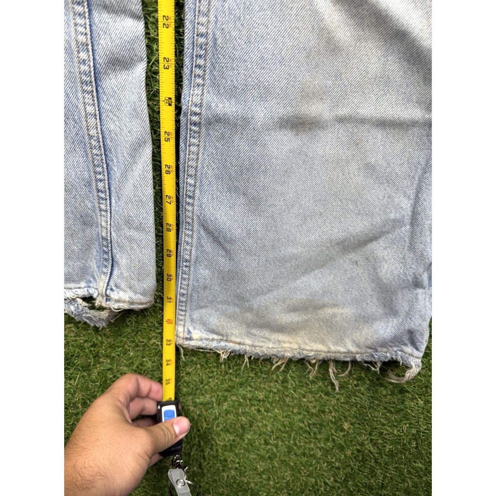 Levi's VINTAGE Levi's Silvertab Jeans Flared Light Wash Denim 28W 7 33in 90s Womens Jeans Distressed 5-Pocket Blue Size 28" / US 6 / IT 42 - 7 Thumbnail