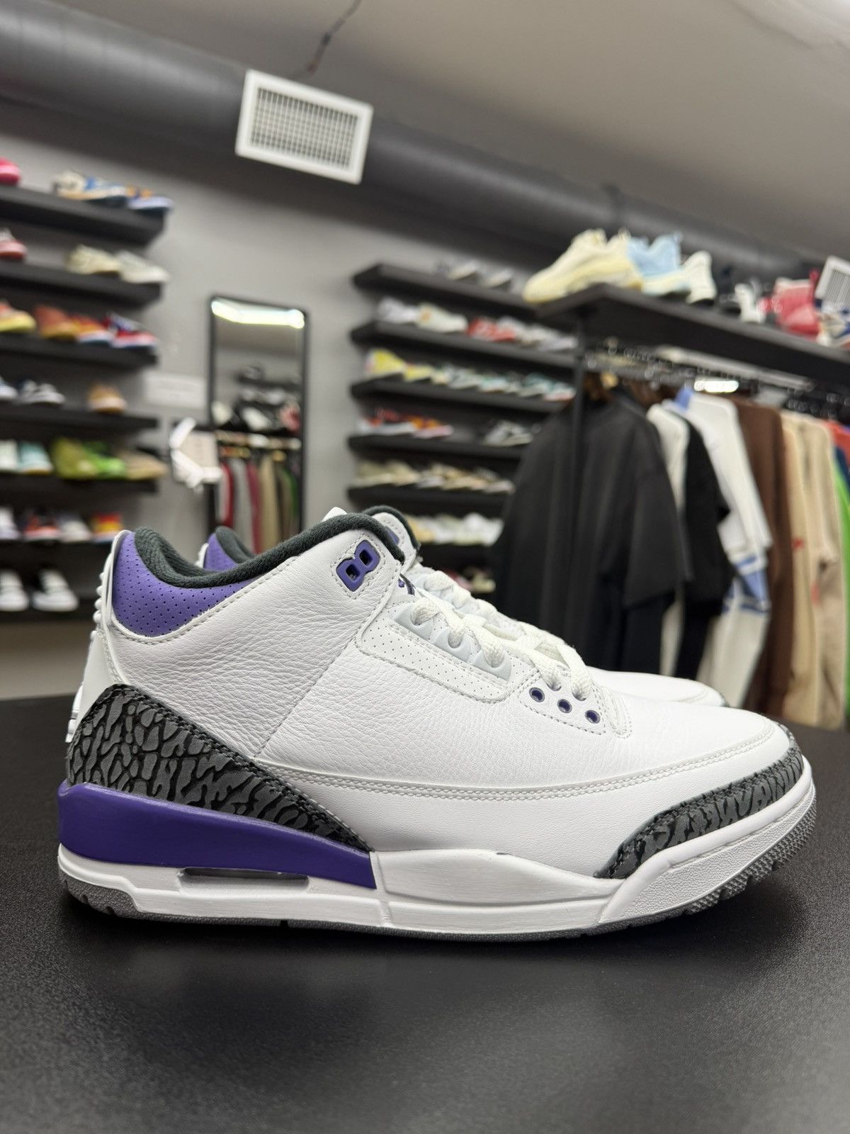 Jordan Brand Size 8 - Jordan 3 Retro Dark Iris Size US 8 / EU 41 - 3 Thumbnail