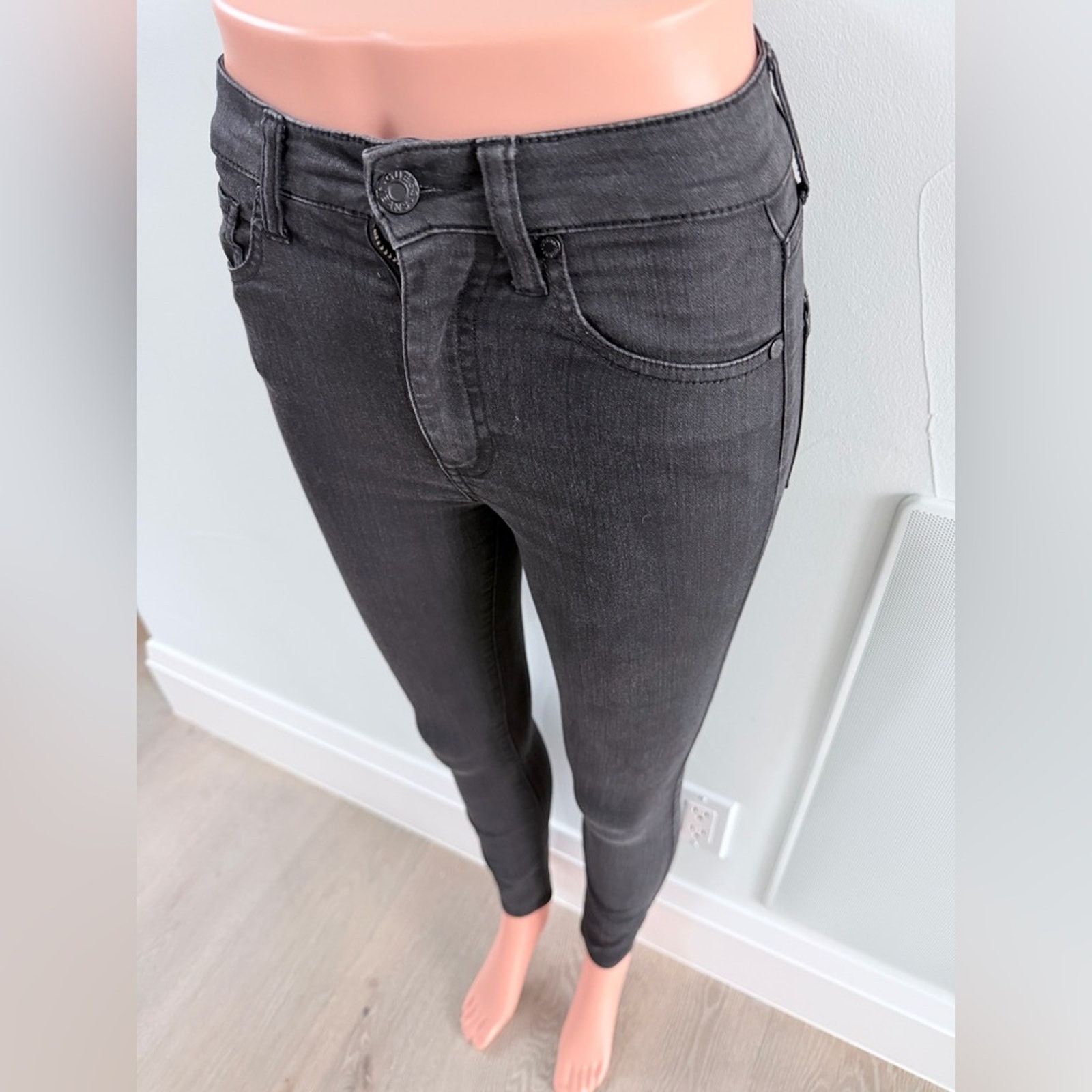 Guess New Guess Y2K Classic Black Skinny Jeans size 24 Size 24" / US 00 / IT 34 - 10 Thumbnail