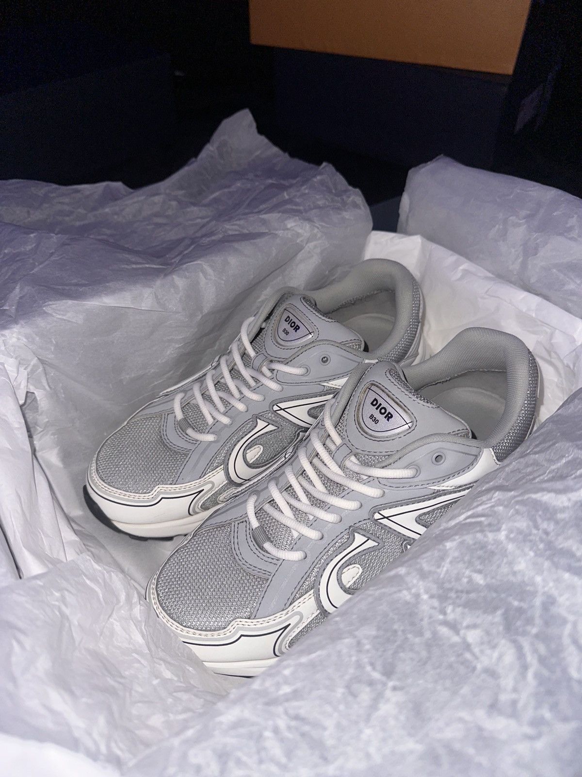 Dior Christian Dior B30 “Gray/White” Size US 8 / EU 41 - 11 Thumbnail