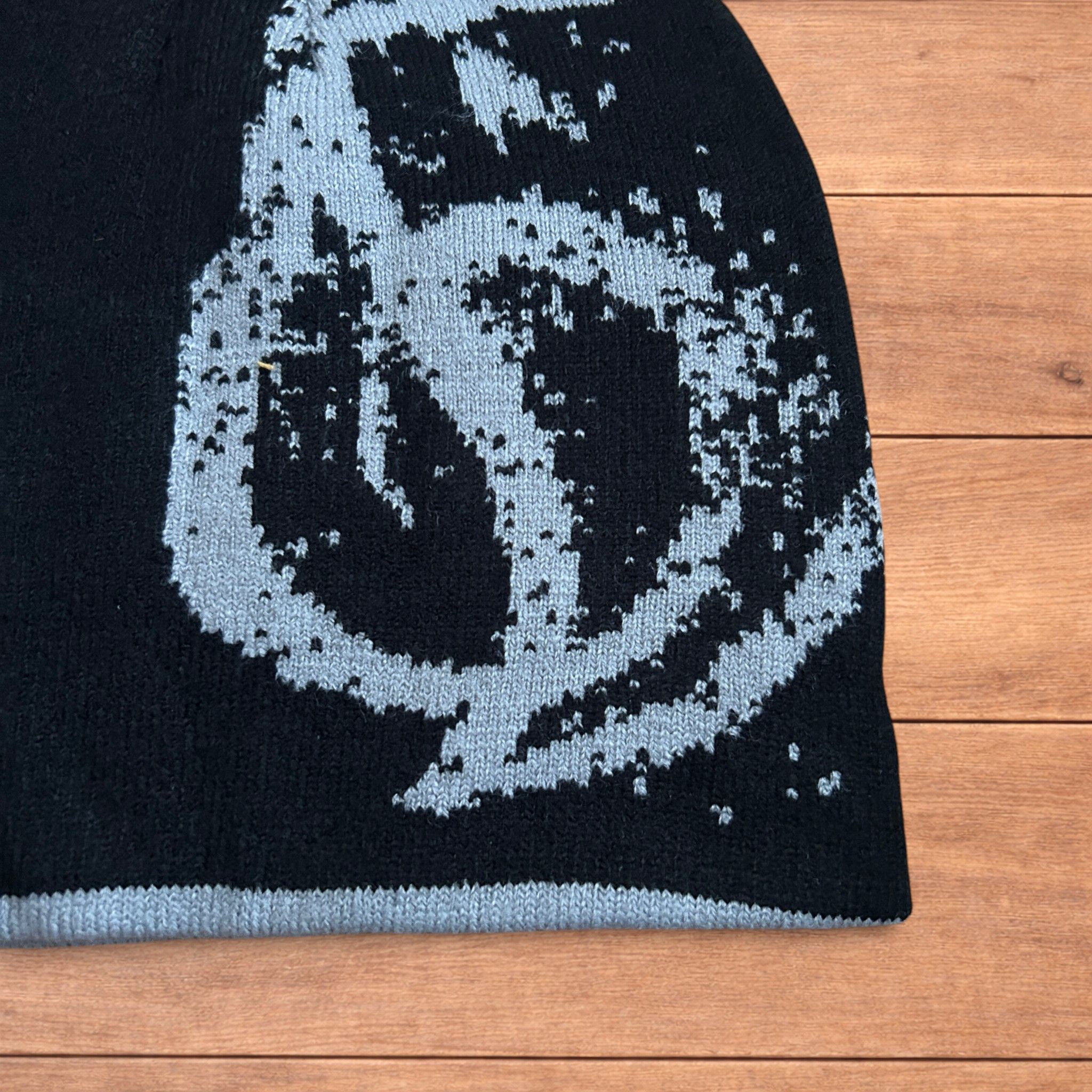 Japanese Brand Japanese vintage style beanie in black with graphic design. Size ONE SIZE - 3 Thumbnail