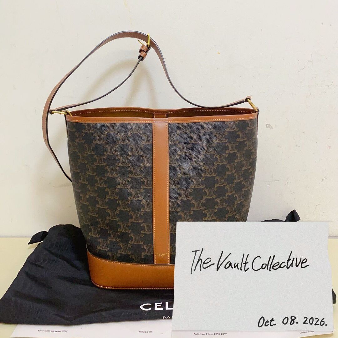 Celine CELINE bucket bag Medium dark browncoated canvas Triomphe print crossbody bag go Size ONE SIZE - 1 Thumbnail