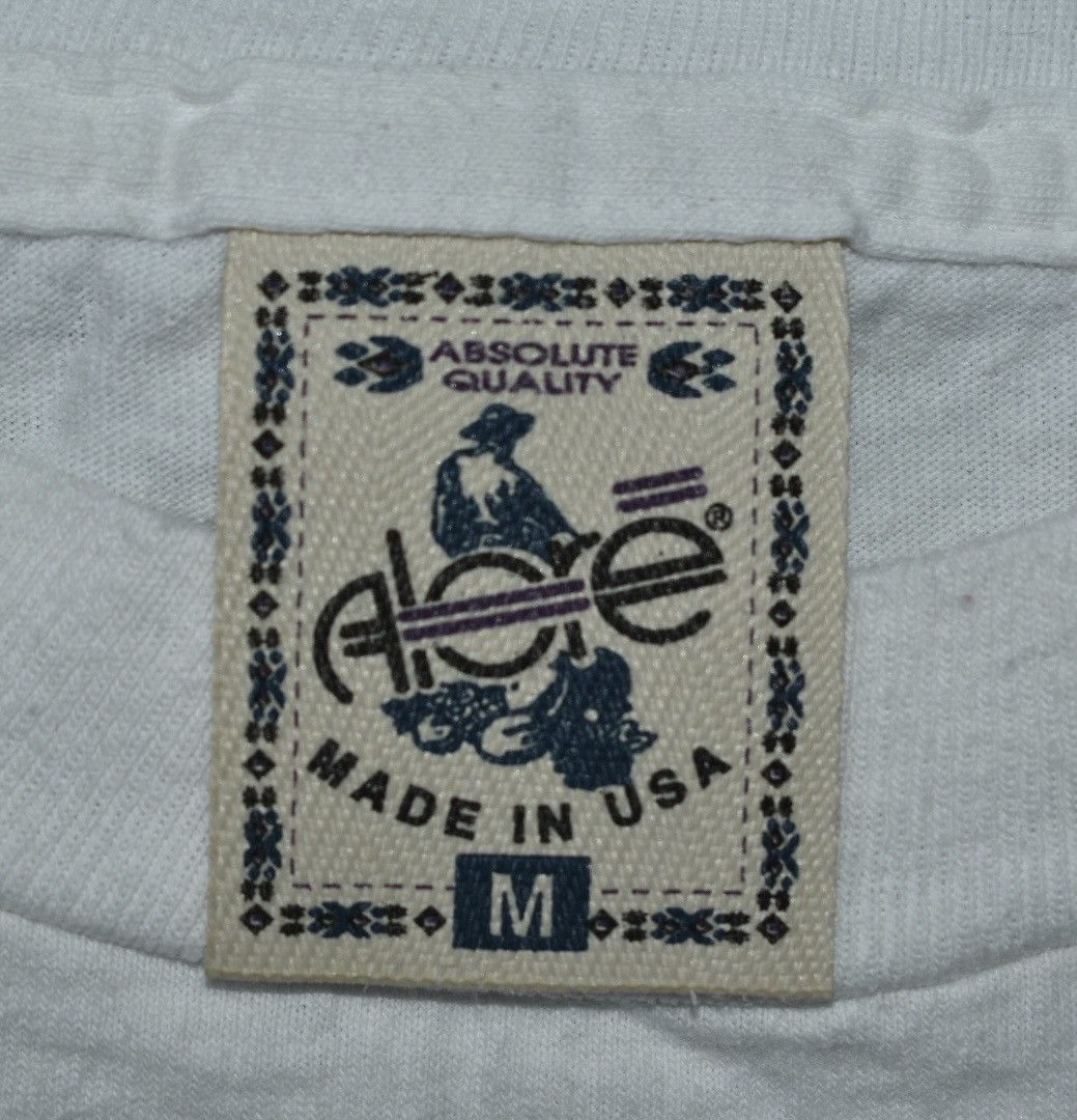 Vintage Vintage 90s Bear Alore T-Shirt (M) Size US M / EU 48-50 / 2 - 5 Thumbnail