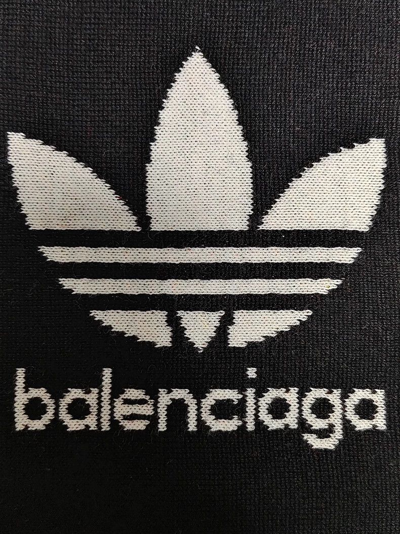 Balenciaga Balenciaga 24ss Adi Co-branded Manchester United Fringe Sca Size ONE SIZE - 5 Thumbnail