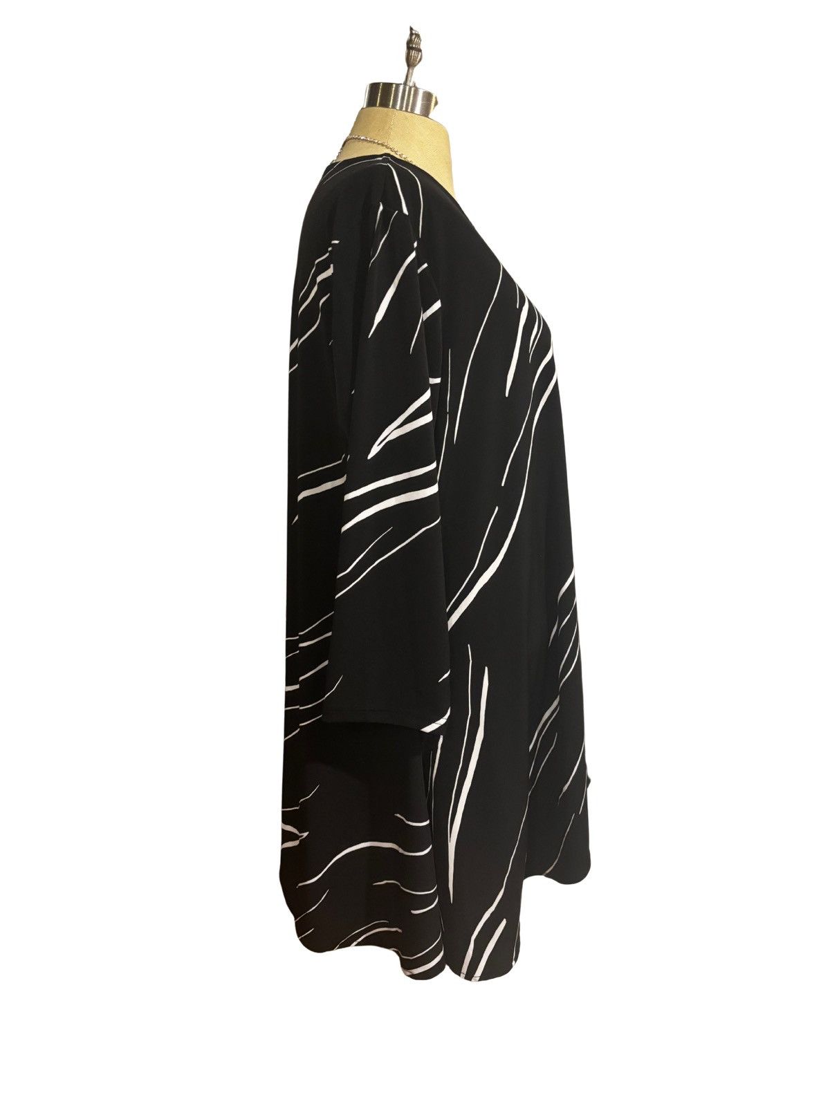 Alfani Black & white Tunic Size XXL / US 16-18 / IT 52-54 - 5 Thumbnail
