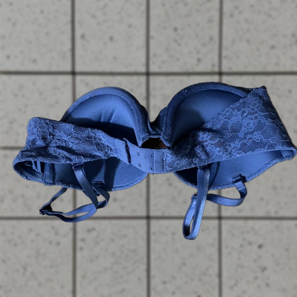 Victoria's Secret Victoria's Secret 34B Blue Multiway Bra Size ONE SIZE - 1 Thumbnail