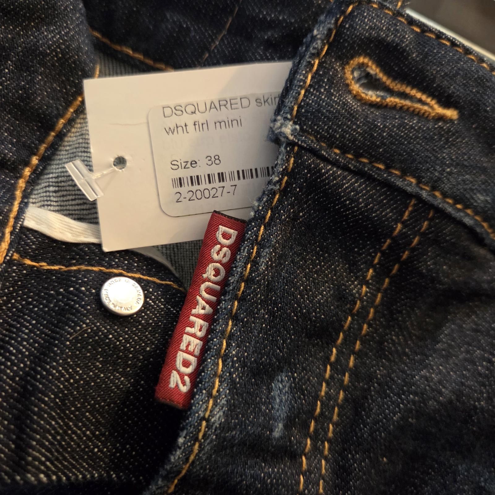 Dsquared2 DSQUARED2 Floral Appliqué Denim Skirt - Size 38 Size 30" / US 8 / IT 44 - 8 Thumbnail