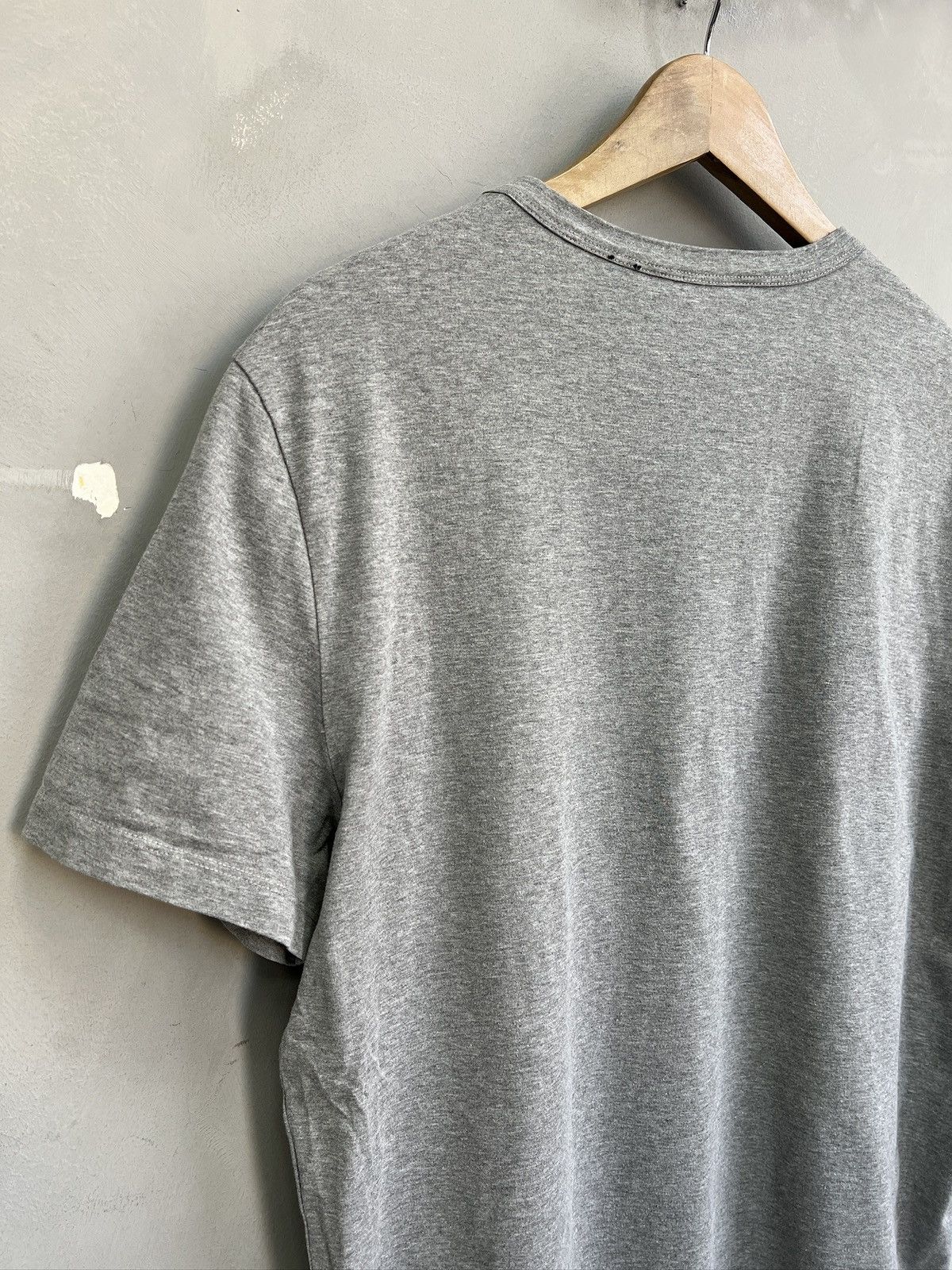 Moncler Moncler y2k big logo t shirt Size US M / EU 48-50 / 2 - 9 Thumbnail