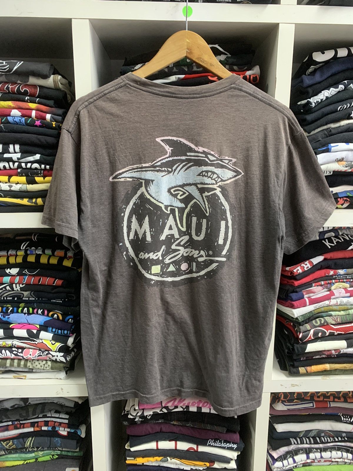 Maui and Sons × Vintage Vintage Maui And Sons T-shirt Size US M / EU 48-50 / 2 - 1 Thumbnail