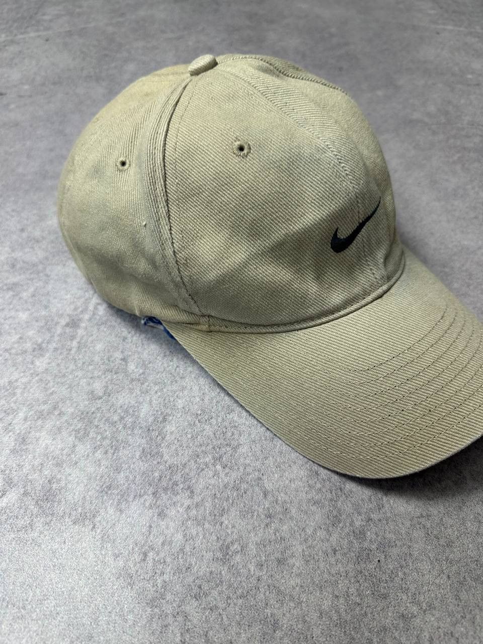 Nike Vintage Nike Golf Cap – Classic Sportswear with a Clean Size ONE SIZE - 3 Thumbnail