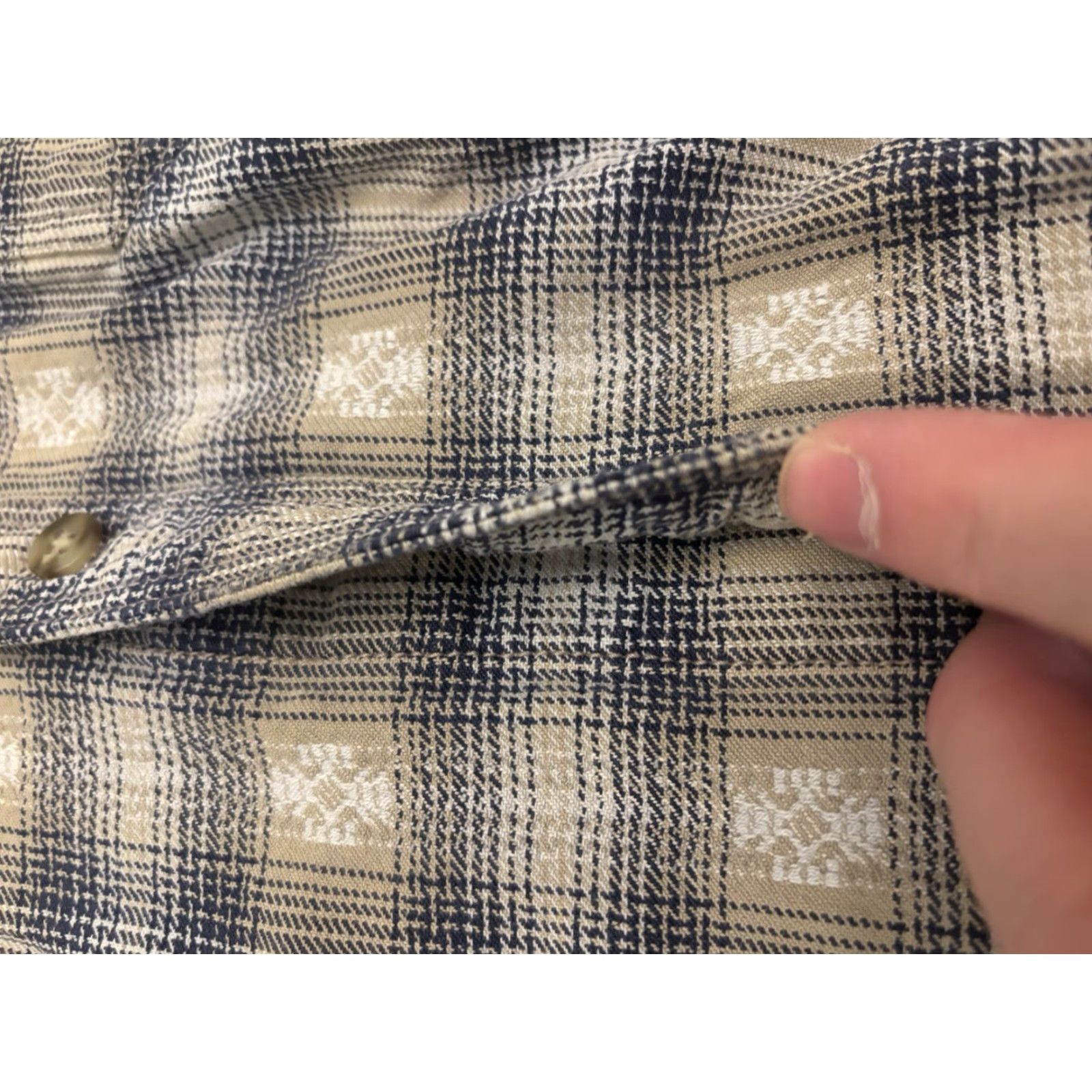 Levi's VINTAGE Levi's Button-Up Flannel Shirt XL Plaid Cotton Heavy Blue Beige 90s Casual Men Regular Long Sleeve Logo Pockets Size US XL / EU 56 / 4 - 2 Thumbnail