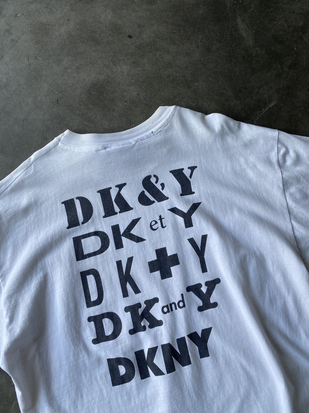 Vintage Vintage DKNY Full Print Shirt Size US XL / EU 56 / 4 - 3 Thumbnail