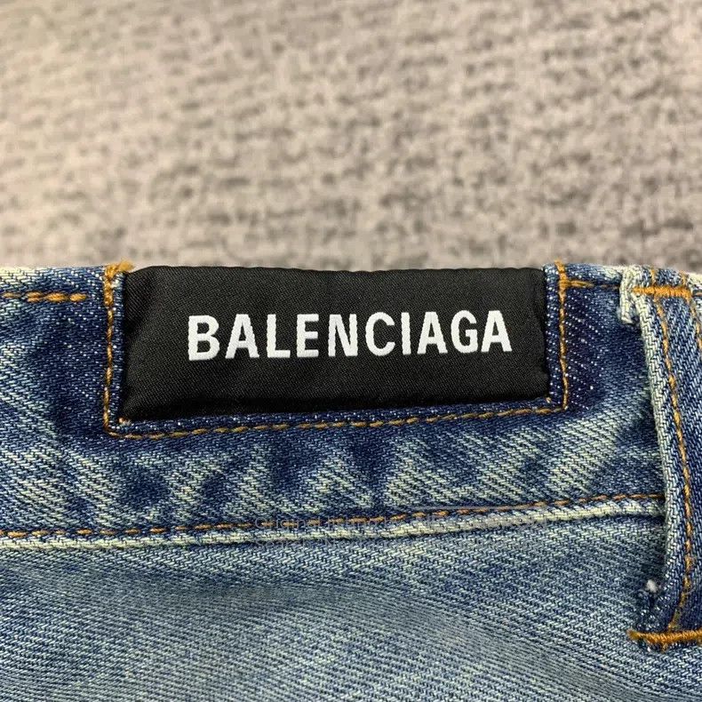 Balenciaga Balenciaga size XXS Cut-Out Camo Faux Two-Piece Denim Pant Size US 28 / EU 44 - 3 Thumbnail