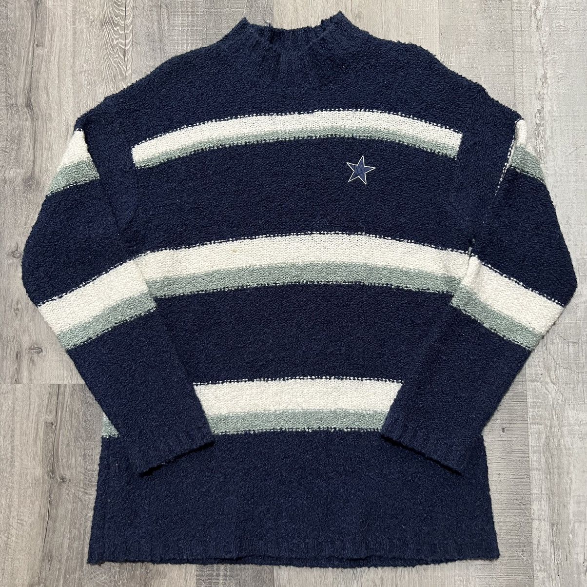 NFL × Vintage VTG Gameday Clothing Dallas Cowboys Striped NFL Knit Sweater Size US L / EU 52-54 / 3 - 1 Thumbnail