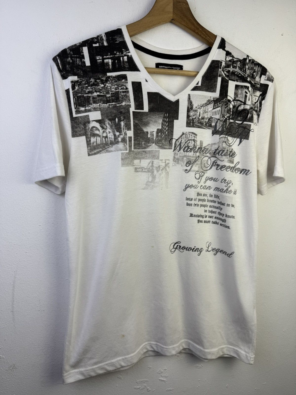 semanticdesign Semantic Design t-shirt with a graphic print Size M / US 6-8 / IT 42-44 - 2 Thumbnail