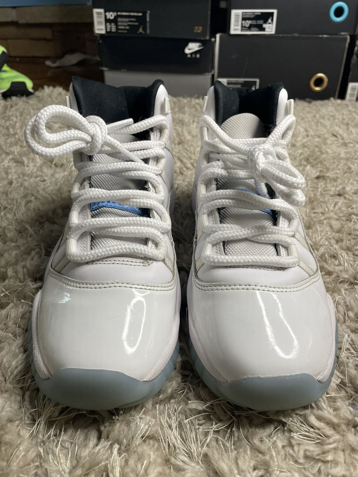 Jordan Brand Jordan 11 Legend Blue Size US 6 / EU 39 - 4 Thumbnail