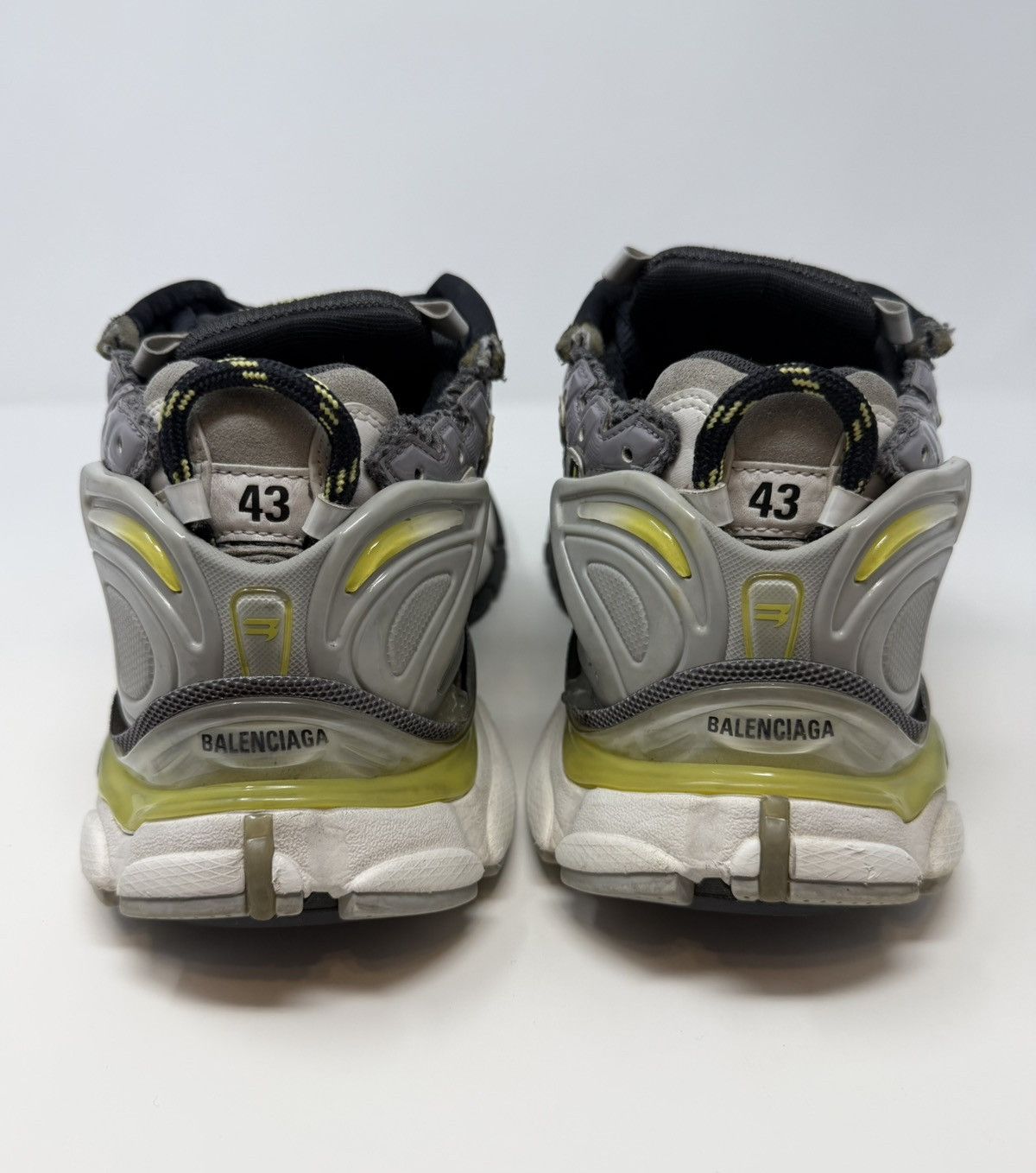 Balenciaga Balenciaga Runner Sneaker Grey/Yellow Size US 10 / EU 43 - 5 Thumbnail