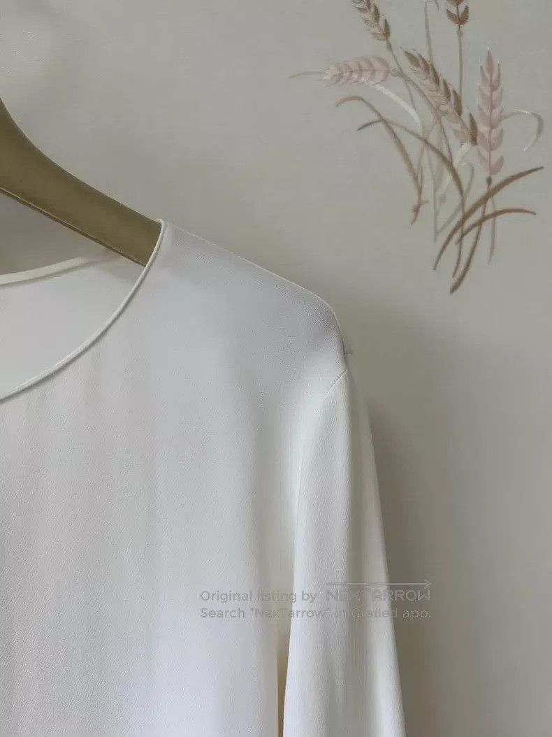 The Row The row size 4 Cream Basic Top Size M / US 6-8 / IT 42-44 - 5 Thumbnail