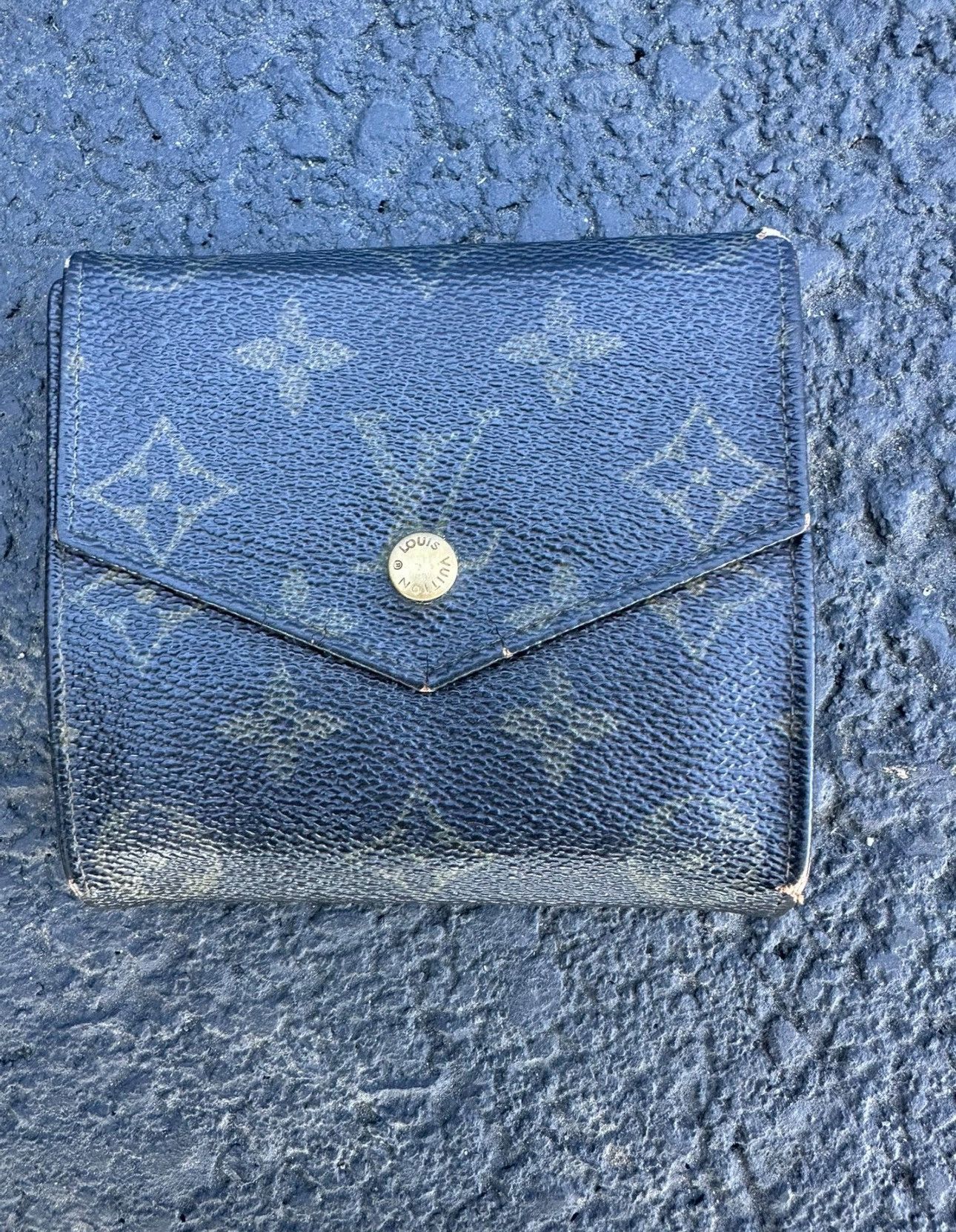 Louis Vuitton Luis Vuitton Double Button Bifold Size ONE SIZE - 1 Thumbnail