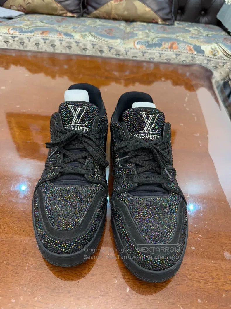 Louis Vuitton Louis Vuitton Full drilling design shoes Size US 7.5 / EU 40-41 - 5 Thumbnail