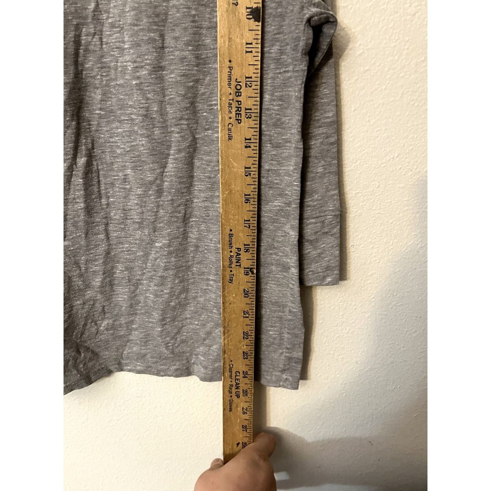 Old Navy Old Navy T-Shirt Women's Size Large Gray Waffle 3/4 Sleeve Crew Neck Tee Size L / US 10 / IT 46 - 4 Thumbnail