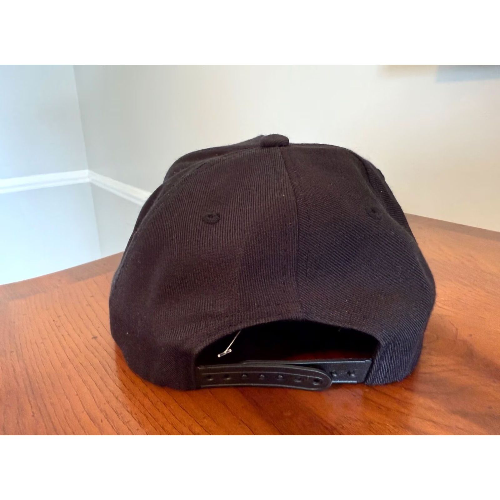Peanuts Headstart Skrewball Sheep Hat Black Gold Snapback Cap EUC Size ONE SIZE - 3 Thumbnail