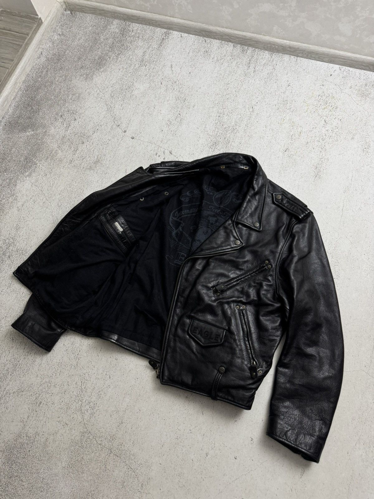 Genuine Leather Eagle Force Motorcycles Vintage Black Leather Jacket Size US L / EU 52-54 / 3 - 12 Thumbnail