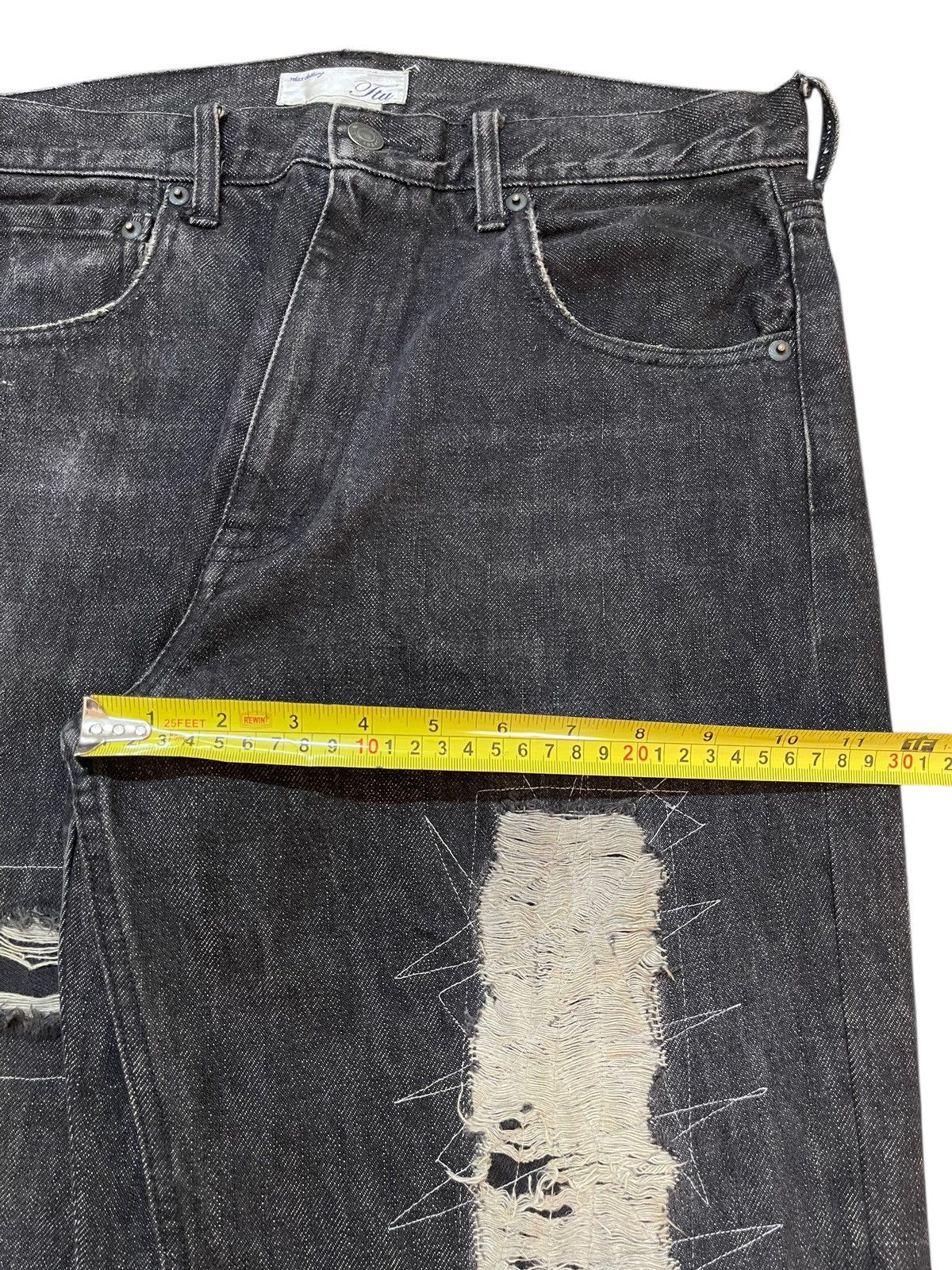 Helmut Lang Vintage Japanese Brand Distressed Style Loose Jeans Size US 33 - 14 Thumbnail