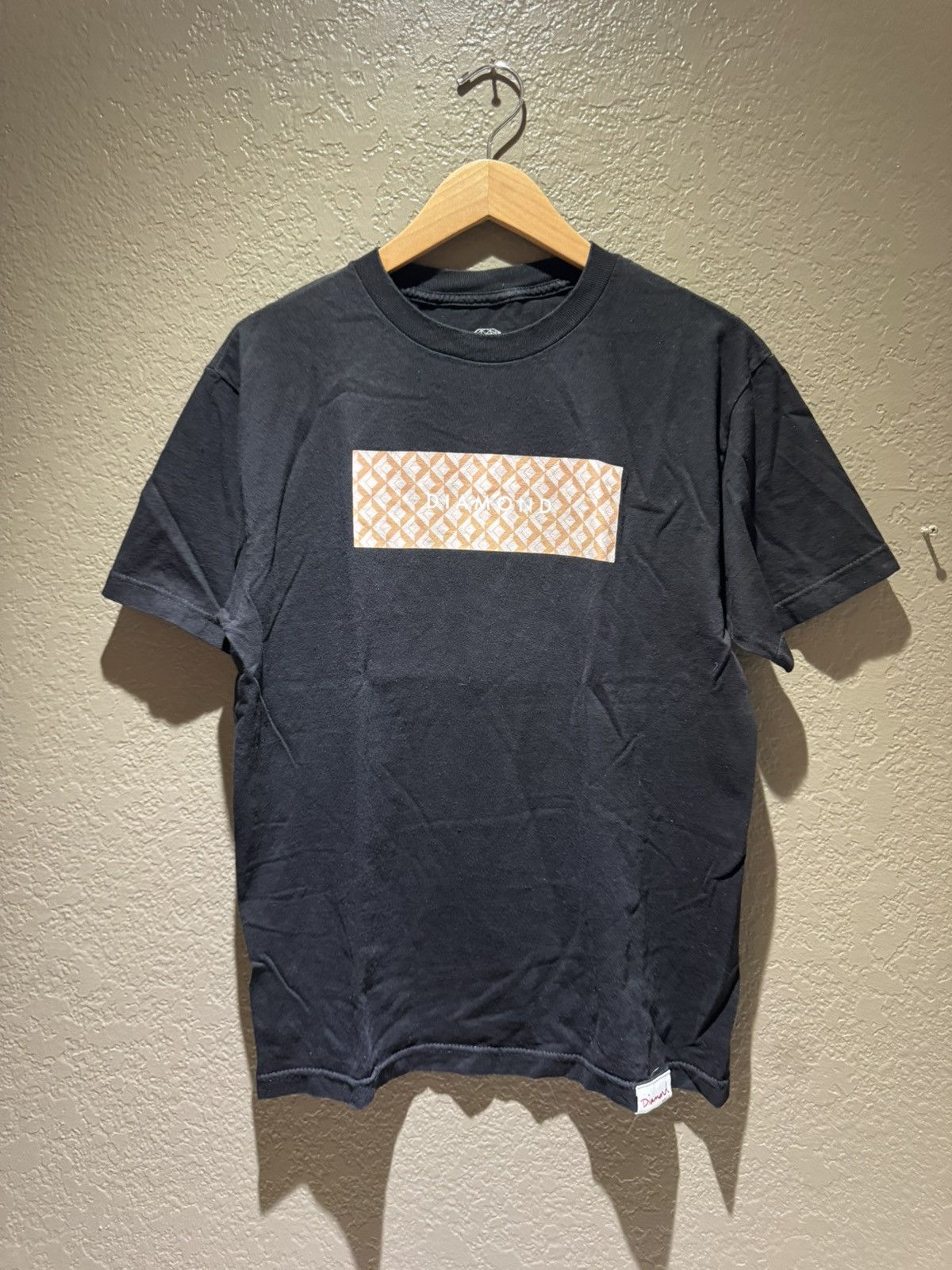 Diamond Supply Co. Vintage Diamond Supply Co TShirt Black Pink Luxury Logo Size US M / EU 48-50 / 2 - 1 Thumbnail