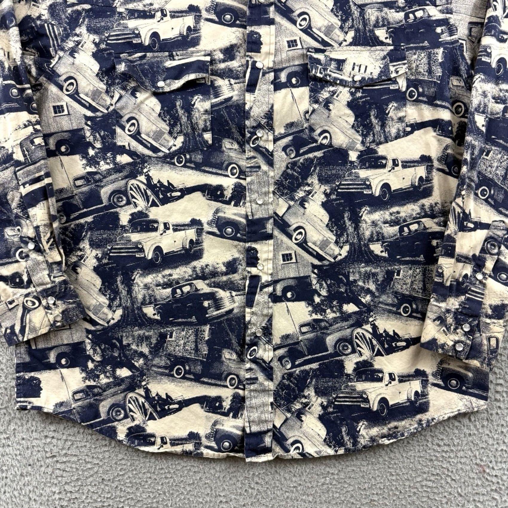 Tommy Hilfiger VINTAGE Tommy Hilfiger Shirt Men XL Car Print 90s Classic Pearl Snap Long Sleeve Size US XL / EU 56 / 4 - 2 Thumbnail