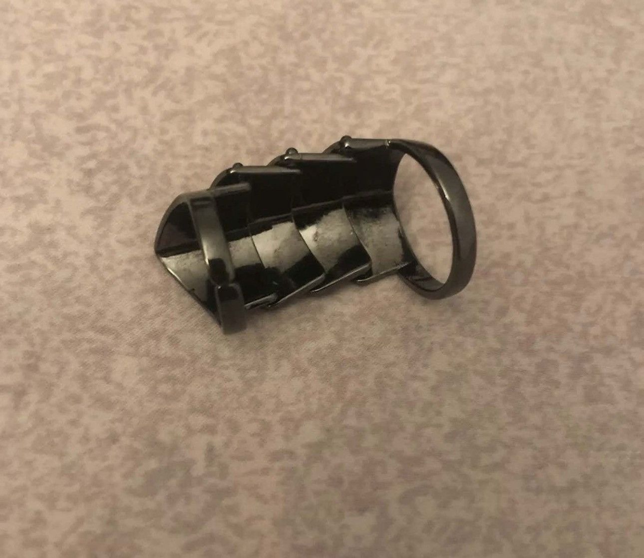 Jewelry Size us8 Armor Ring Rock Style Size ONE SIZE - 5 Thumbnail