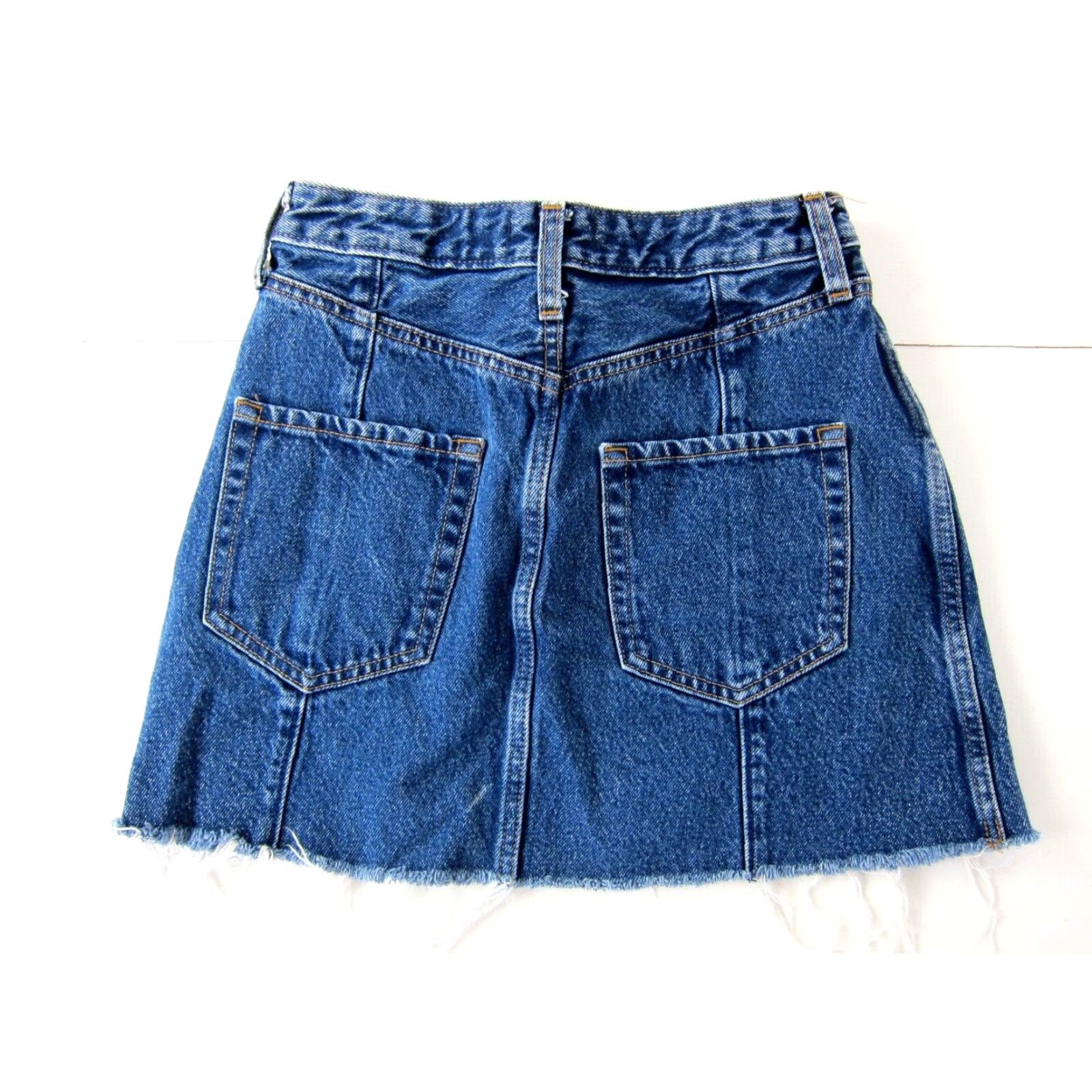 Abercrombie & Fitch Abercrombie & Fitch Cotton Zoe Natural Rise Vintage A-Line Denim Jean Skirt 25/0 Blue 80s 90s 5 pockets Womens Short Front zipper 100% cotton Size 42" / US 20 - 2 Thumbnail