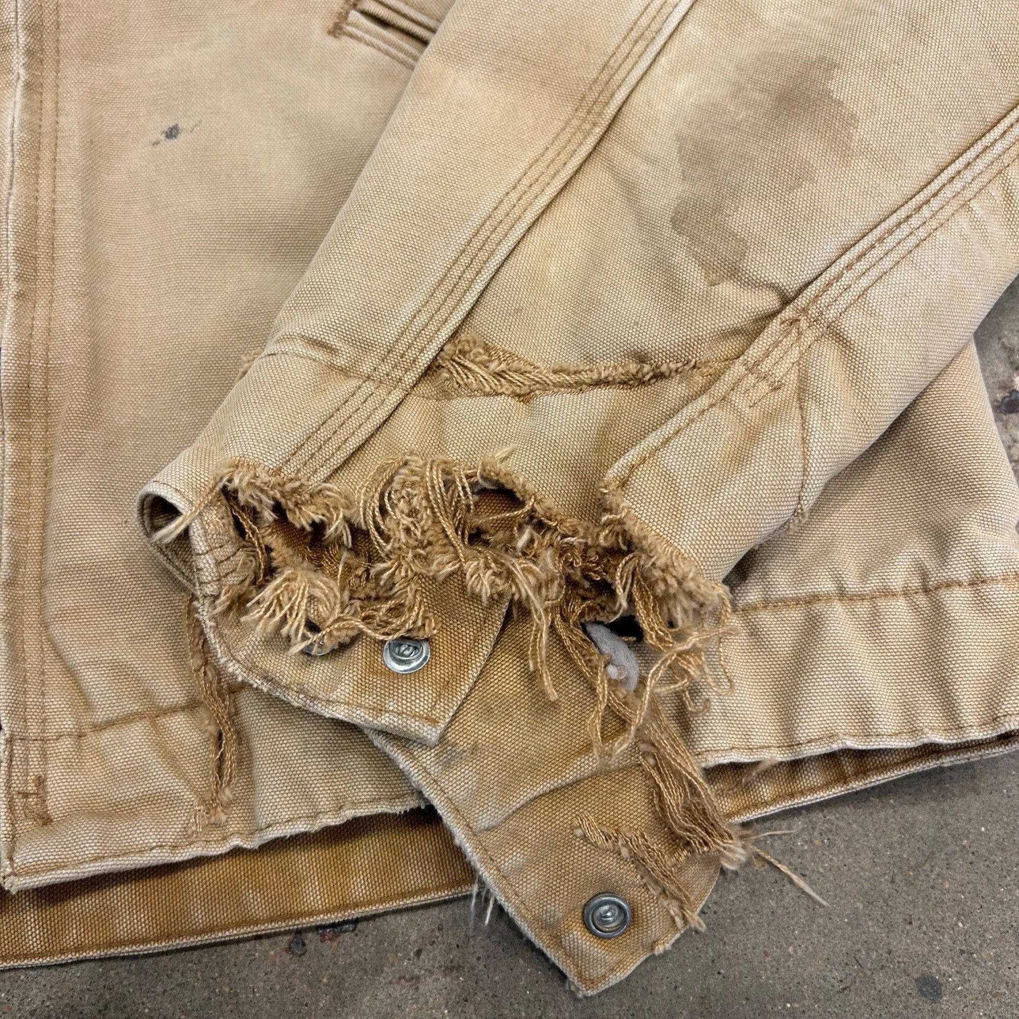 Carhartt Carhartt Beige Canvas Detroit Jacket L Tall Made In USA Dist Size US L / EU 52-54 / 3 - 6 Thumbnail