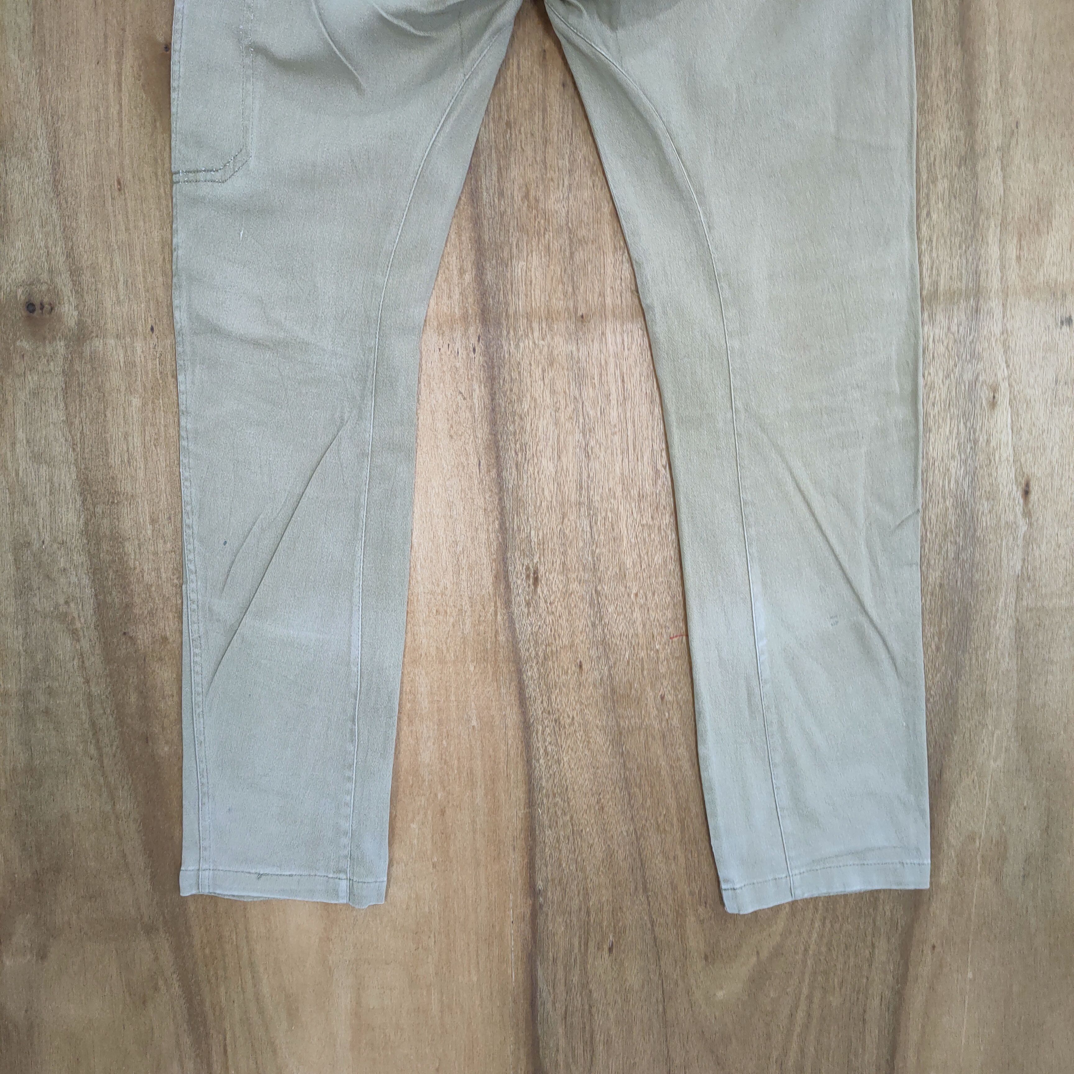 Japanese Brand JAPANESE BRAND DISTRESSED KNEE CARGO PANTS Size US 30 / EU 46 - 9 Thumbnail
