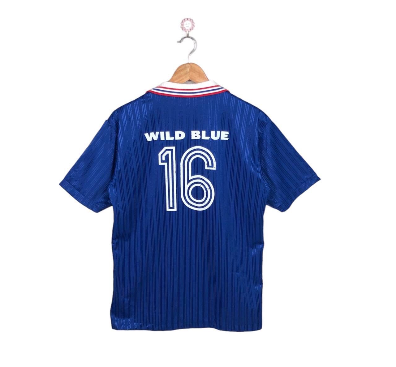 Adidas Vintage 1996 France FIFA Football Kit Template Jersey Size US S / EU 44-46 / 1 - 5 Thumbnail