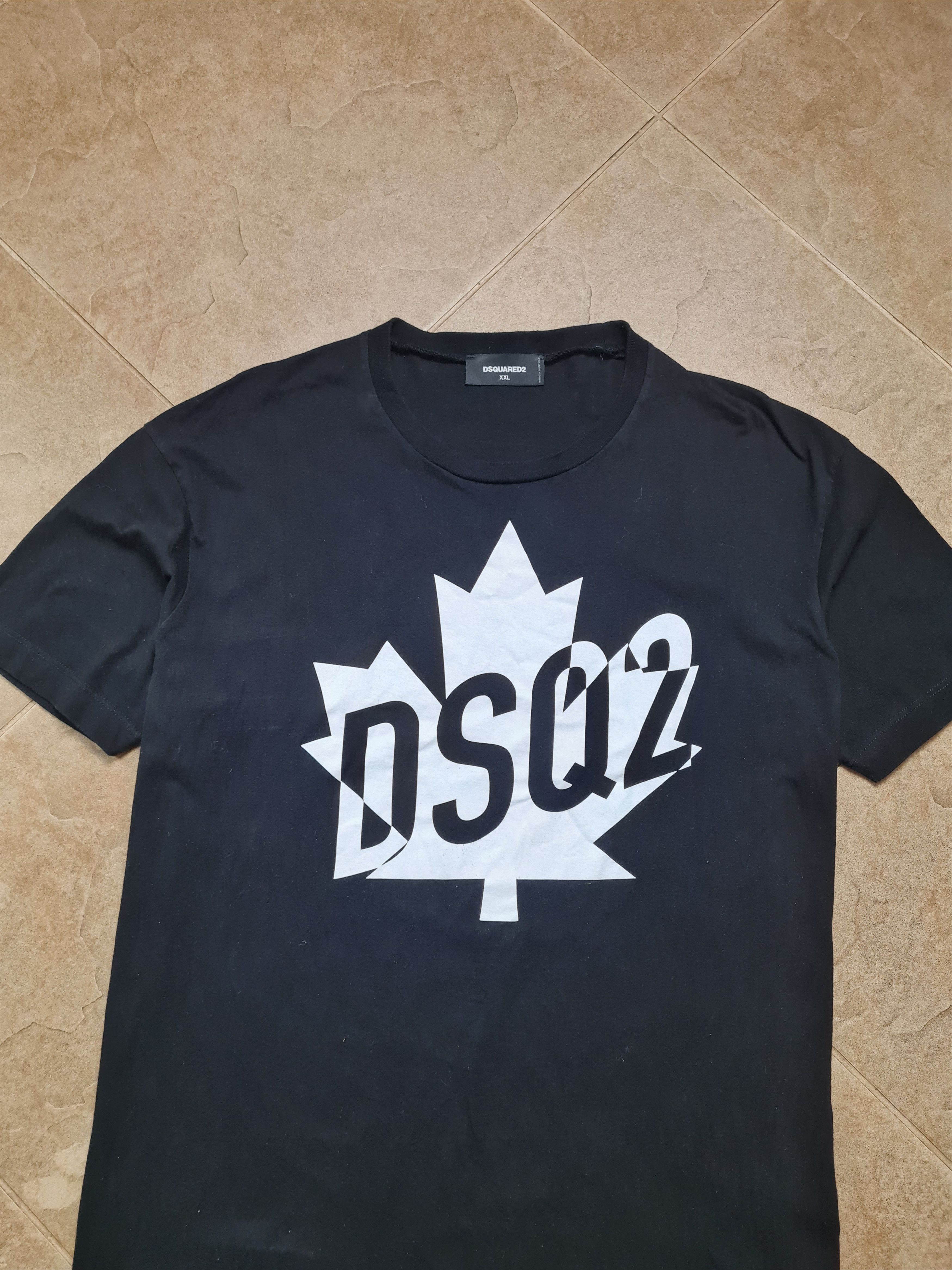 Dsquared2 Dsquared2 Black Crew Neck T-Shirt with White Maple Leaf Logo Size US XXL / EU 58 / 5 - 2 Thumbnail