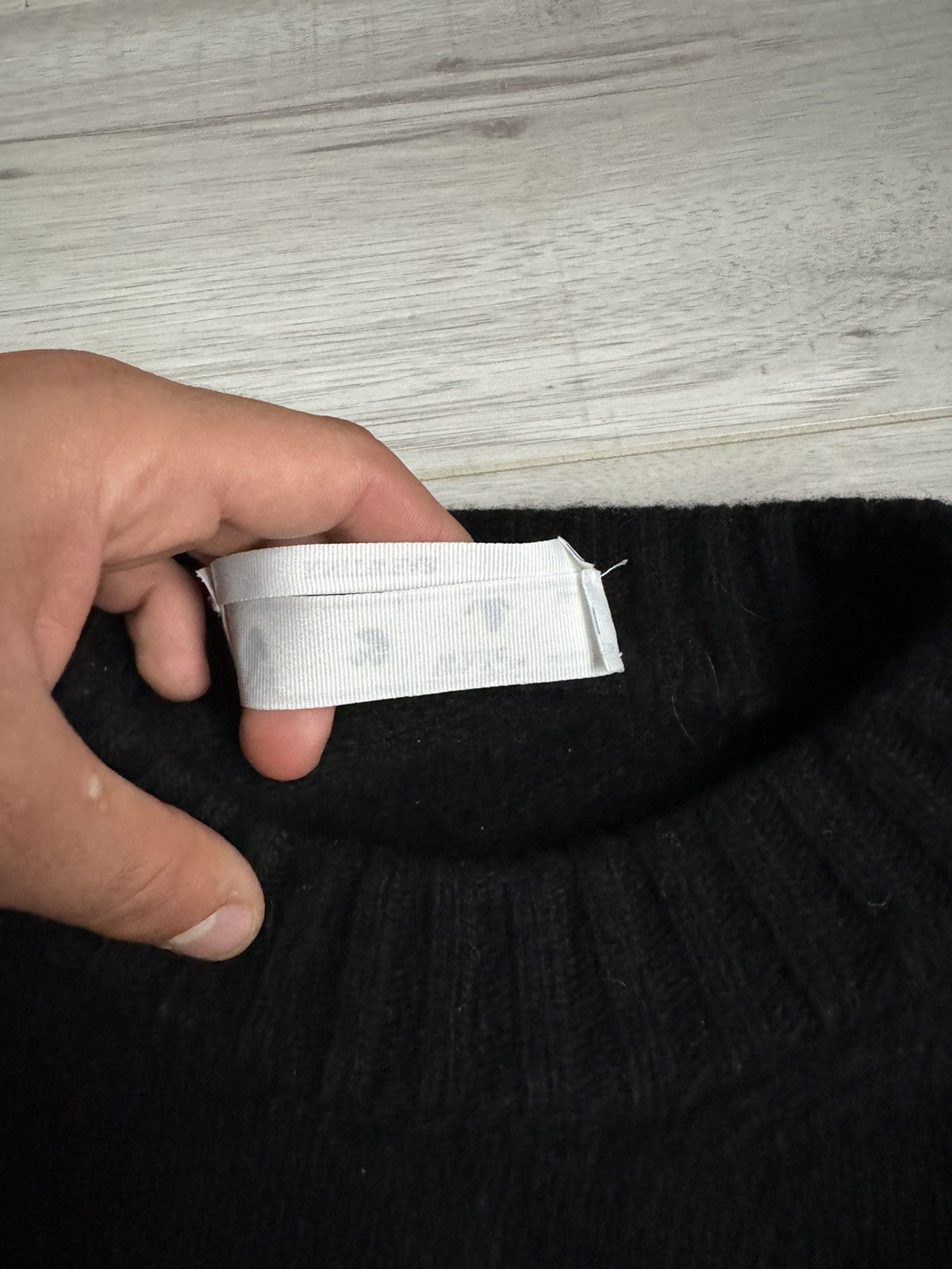 Off-White OFF-WHITE Color Block Logo Sweater Black/Yellow Men's Size US M / EU 48-50 / 2 - 7 Thumbnail