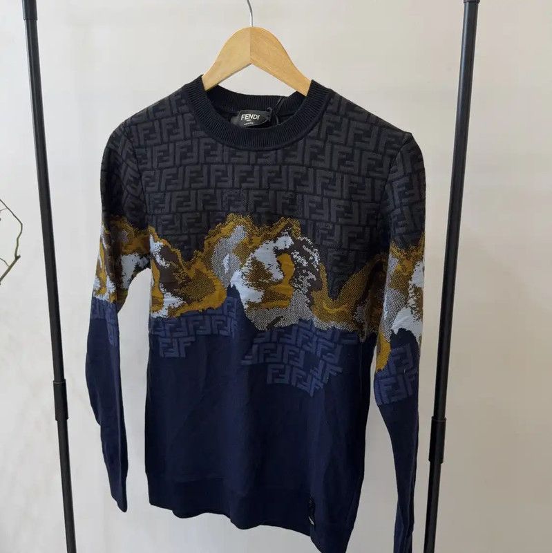 Fendi Fendi Wool Knit Pullover for Men 0089 Size US XS / EU 42 / 0 - 1 Thumbnail