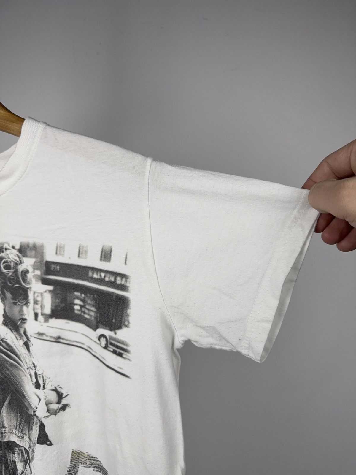 Band Tees Y2K 2011 Bravado Street Photo Graphic Tee “We Found Love” Size US S / EU 44-46 / 1 - 5 Thumbnail