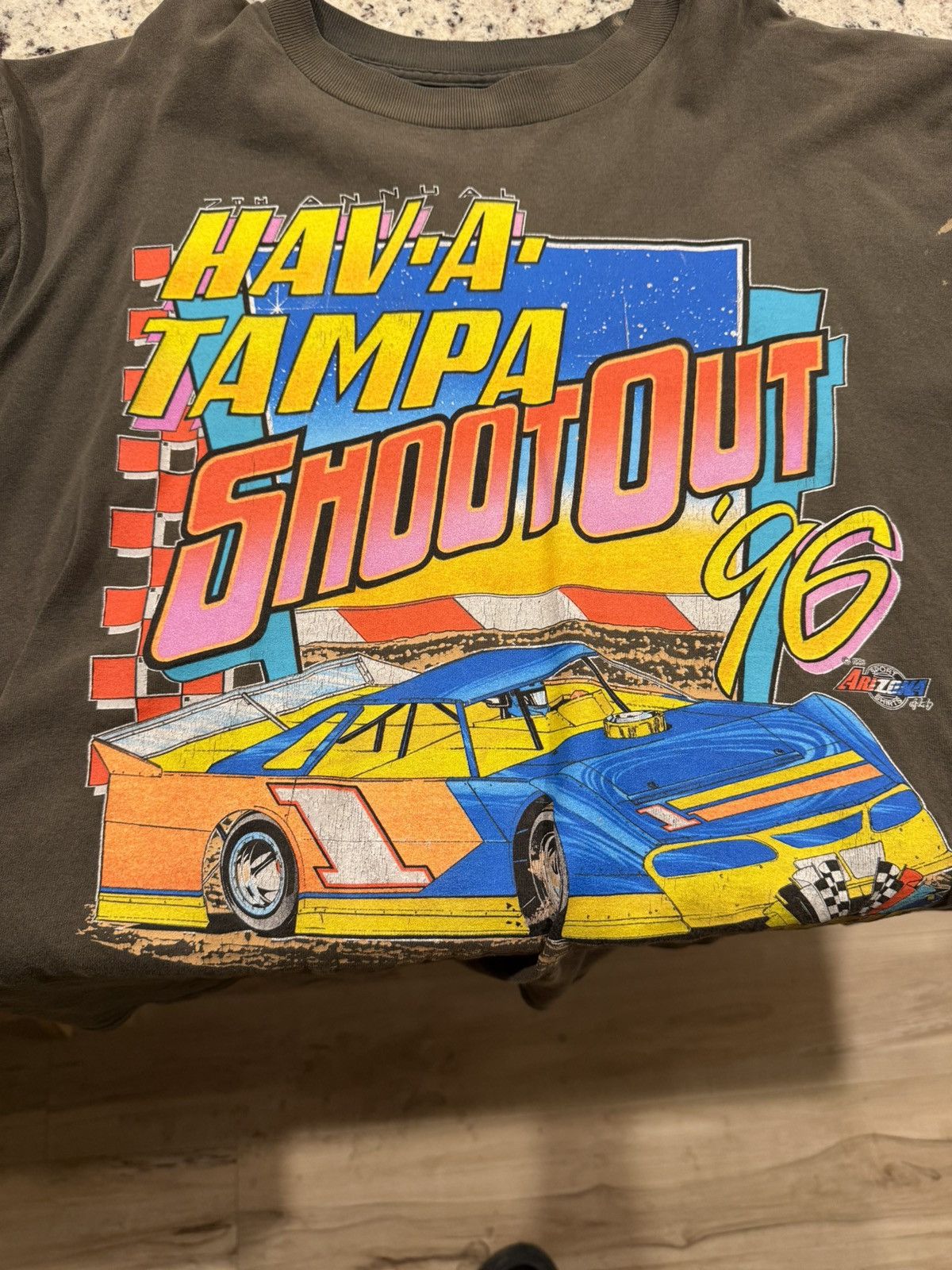 Vintage Vintage Tampa Speedway 96’ T-shirt Size US XL / EU 56 / 4 - 8 Thumbnail