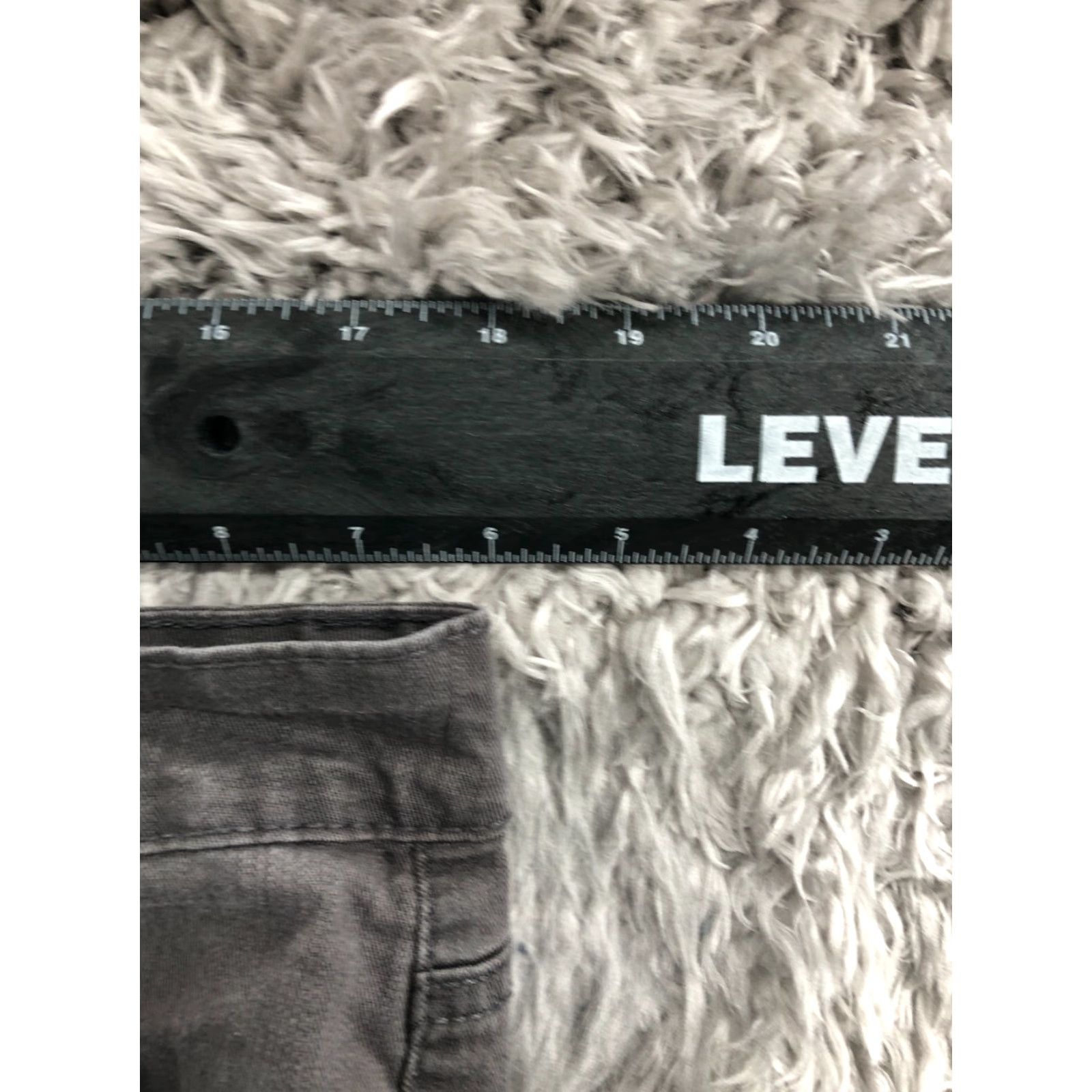 Vintage Bandolino Jeans Size 16 Womens Medium Wash Gray Straight 5-Pocket Denim Cotton Belt Loops Regular Inseam 31 in Mens? Womens? Size 38" / US 16 / IT 52 - 2 Thumbnail