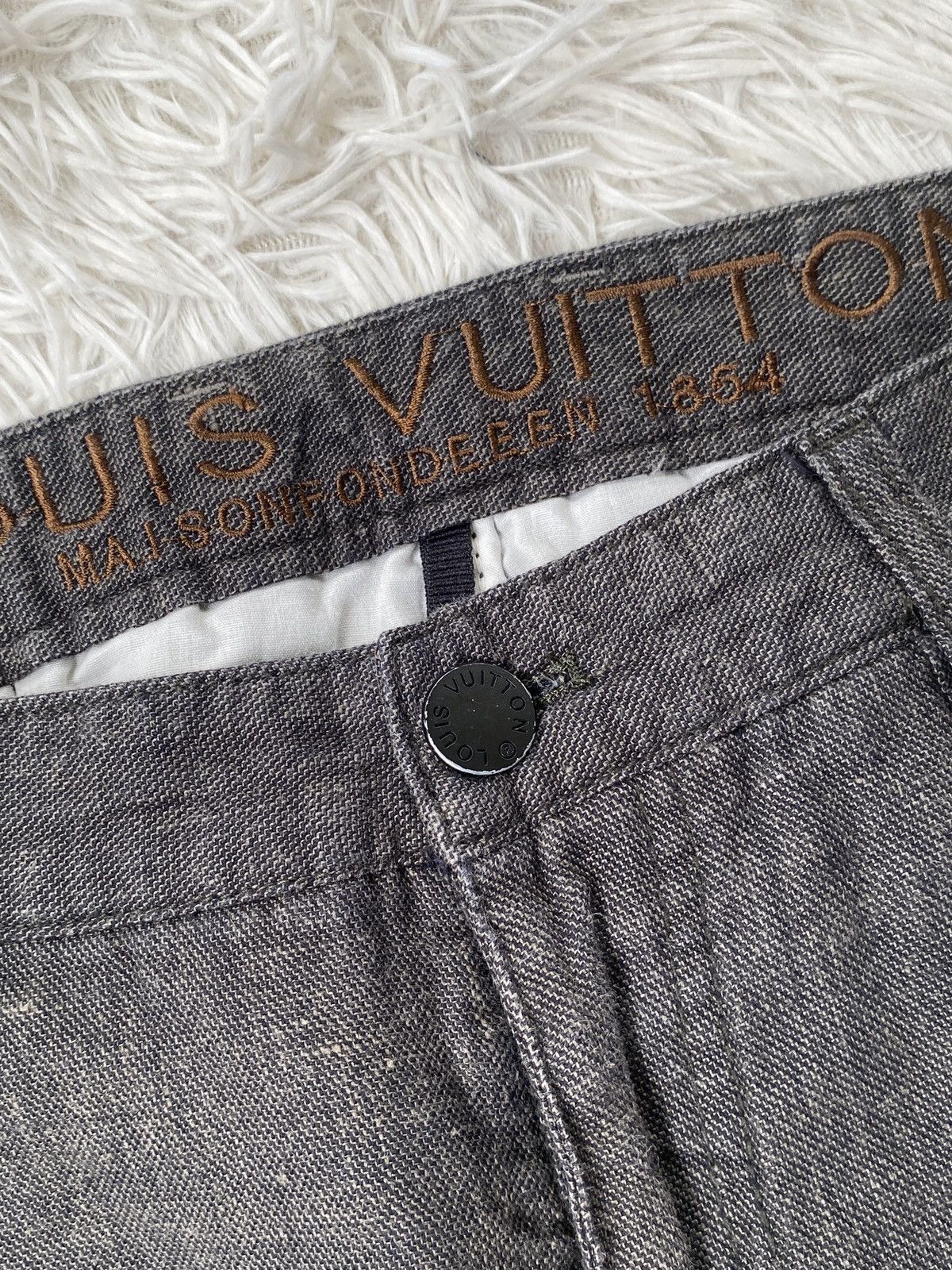 Fragment Design × Louis Vuitton 🔥BINDING NOW🔥Louis Vuitton & Fragments Casual Pants Size 31 Size US 31 - 4 Thumbnail