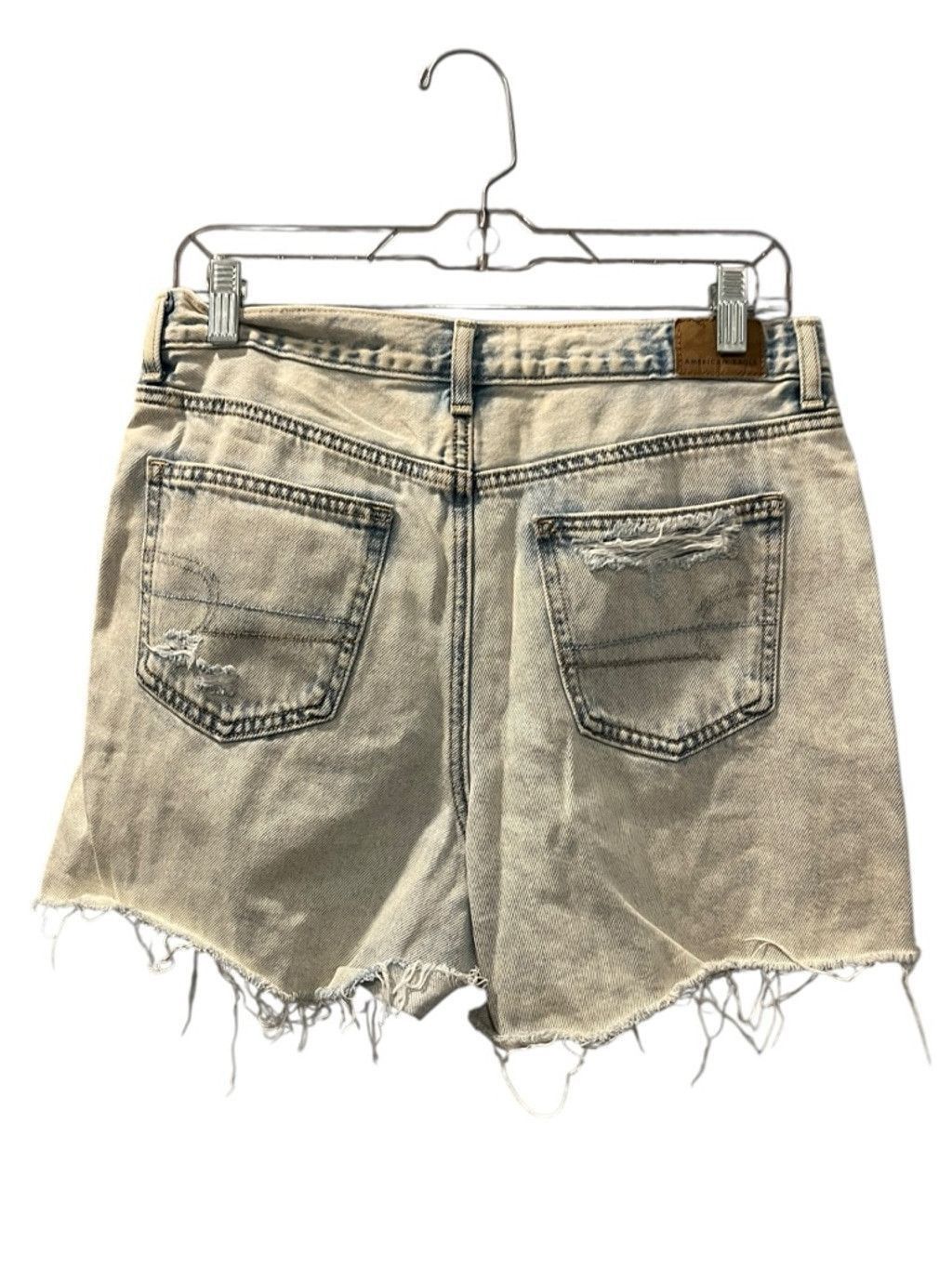 American Eagle Outfitters American Eagle Mom Shorts Size 8 Medium Wash Blue Distressed Size 30" / US 8 / IT 44 - 6 Thumbnail