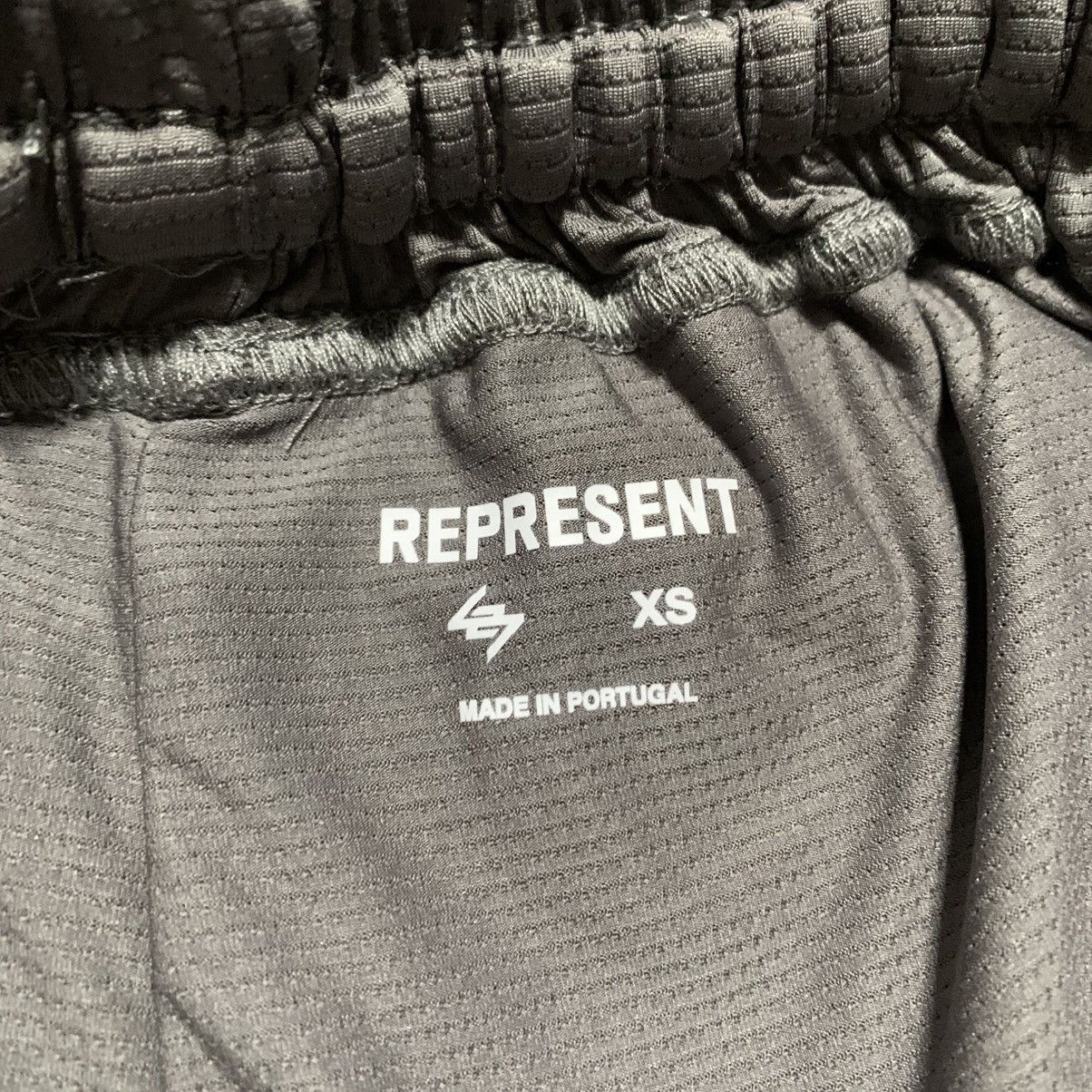 Represent Clo. Represent XS Shorts Mesh Grey 247 Shorts Size US 28 / EU 44 - 6 Thumbnail